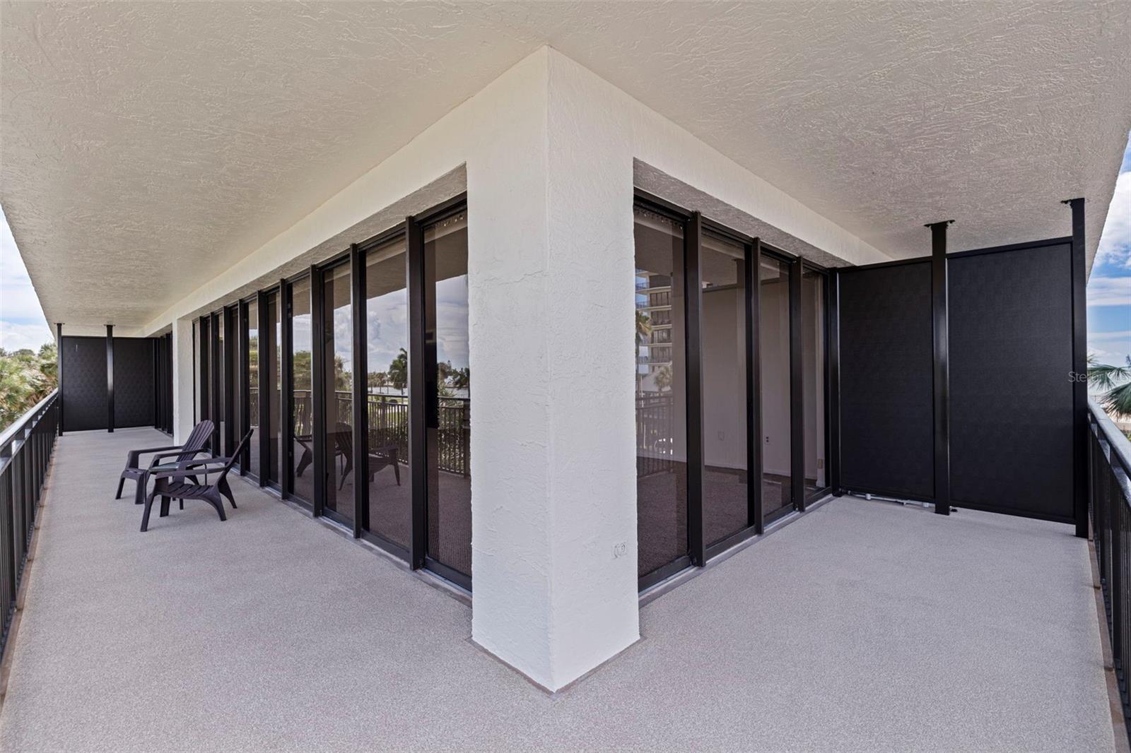 7600 BAYSHORE DR #208