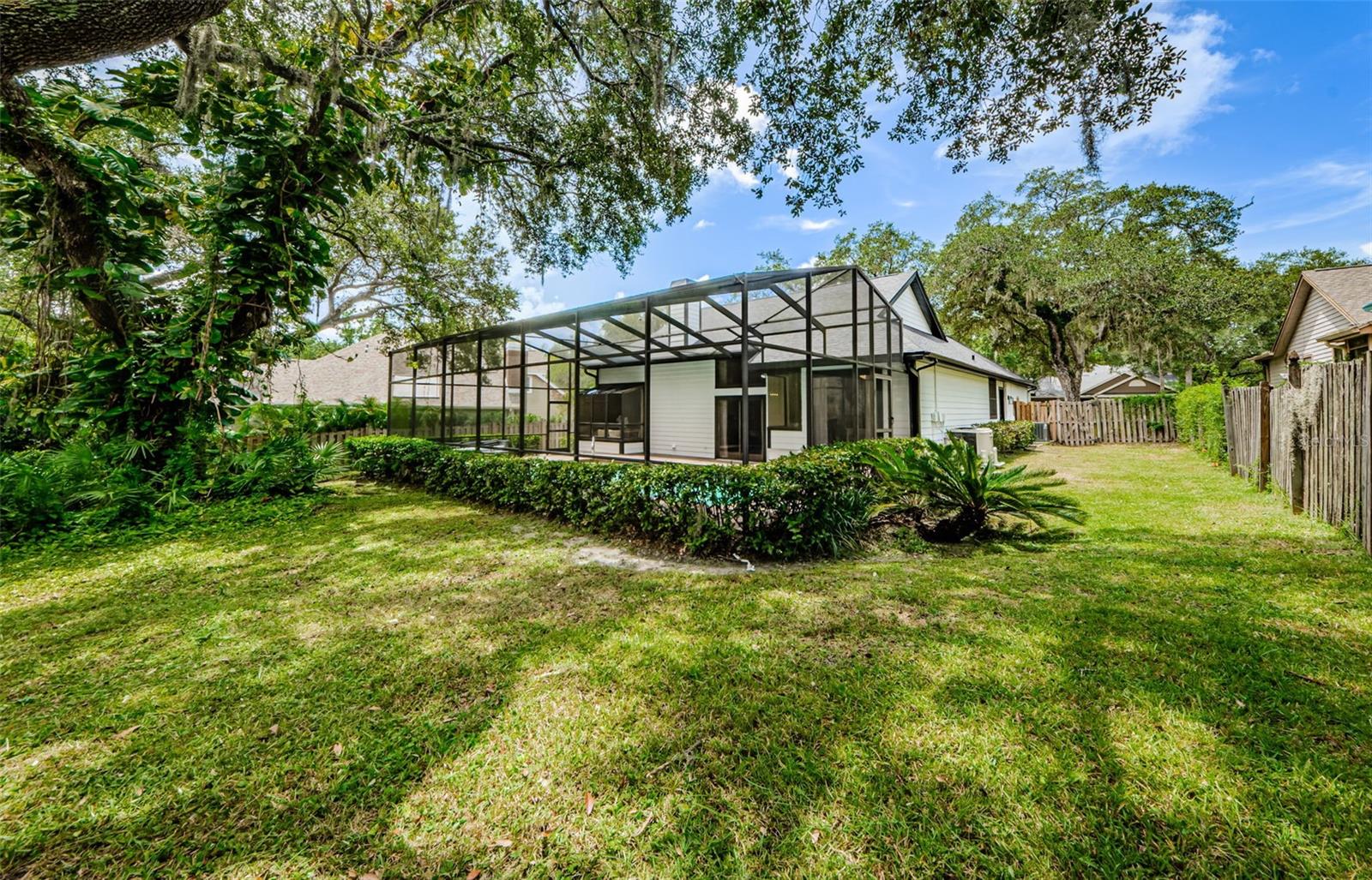 331 CASCADE LN