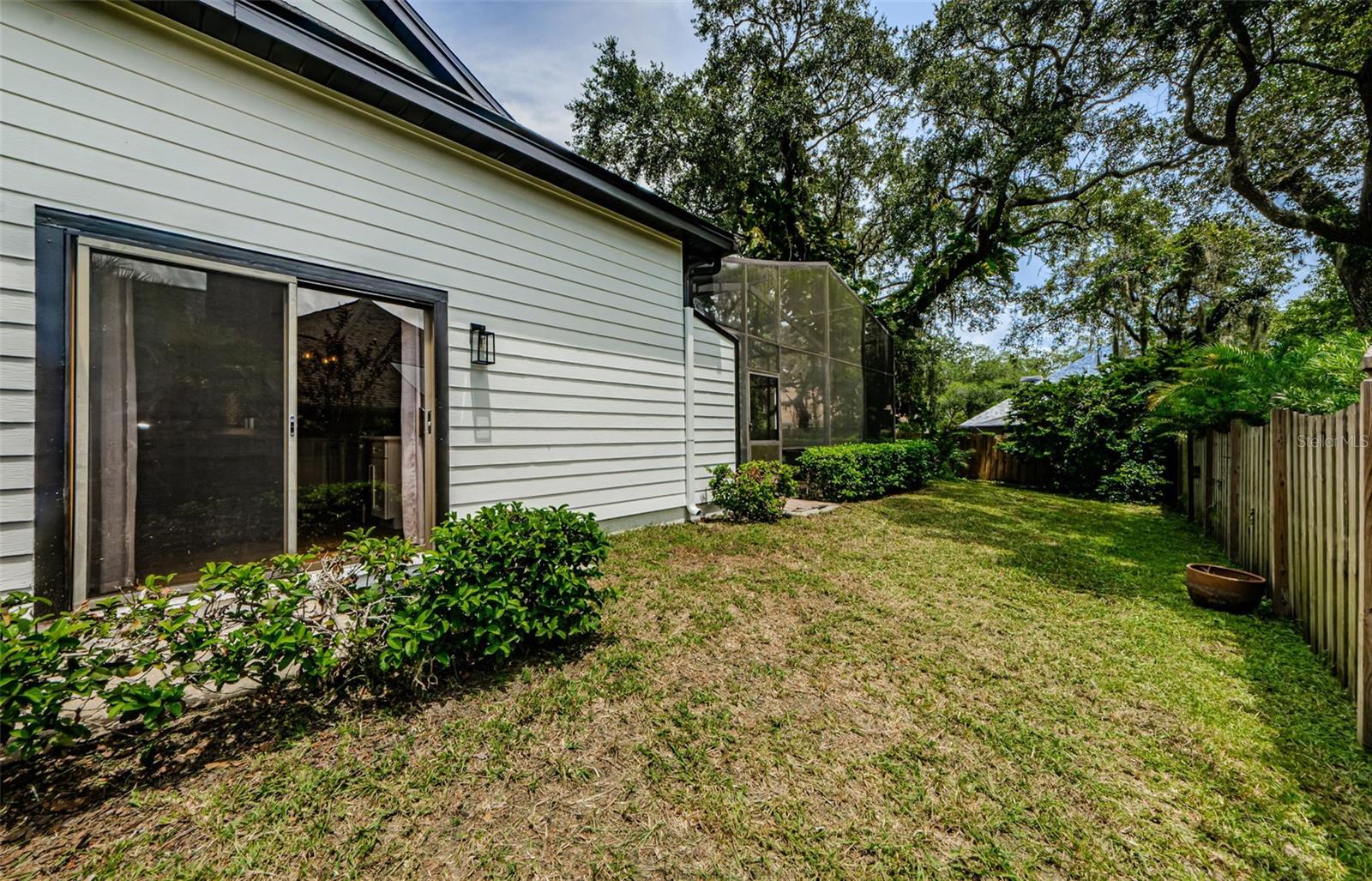 331 CASCADE LN