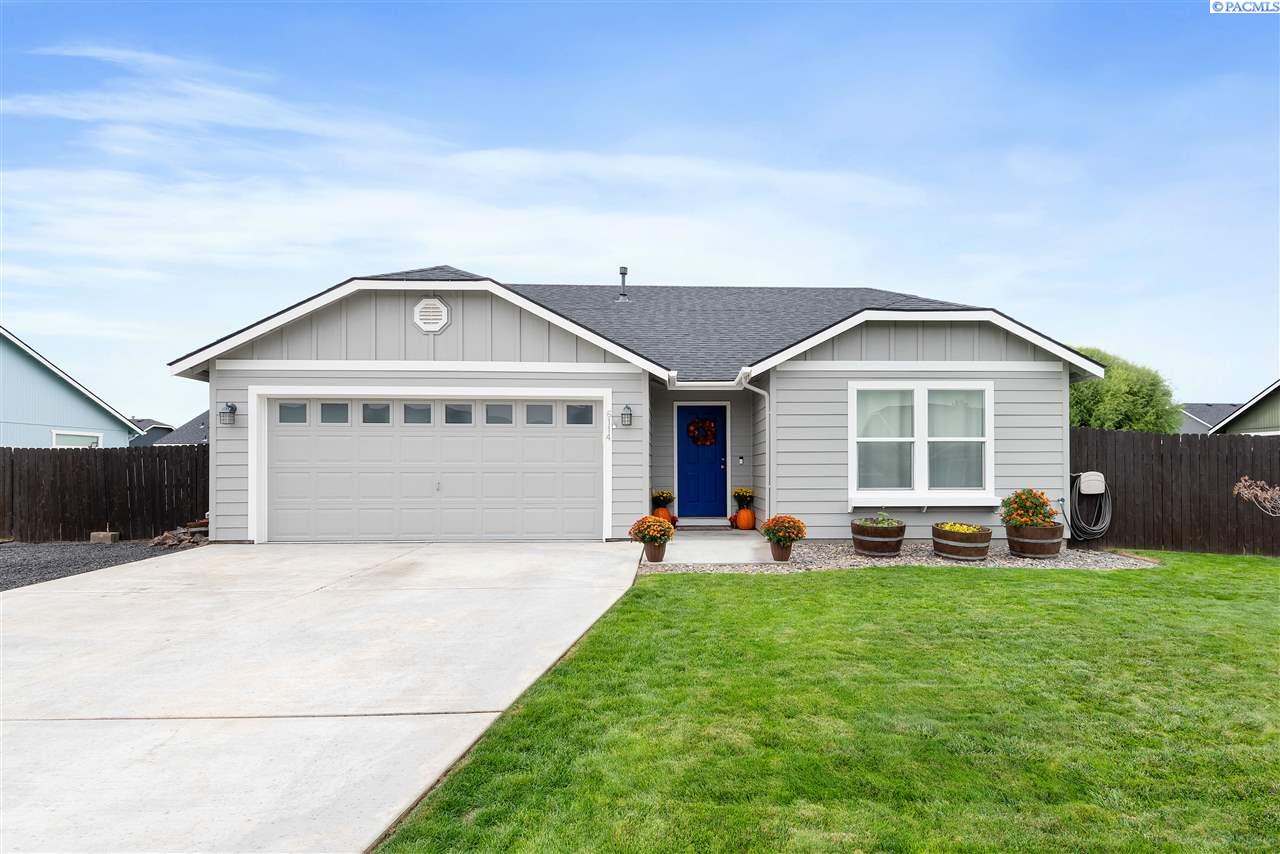 6114 Westport