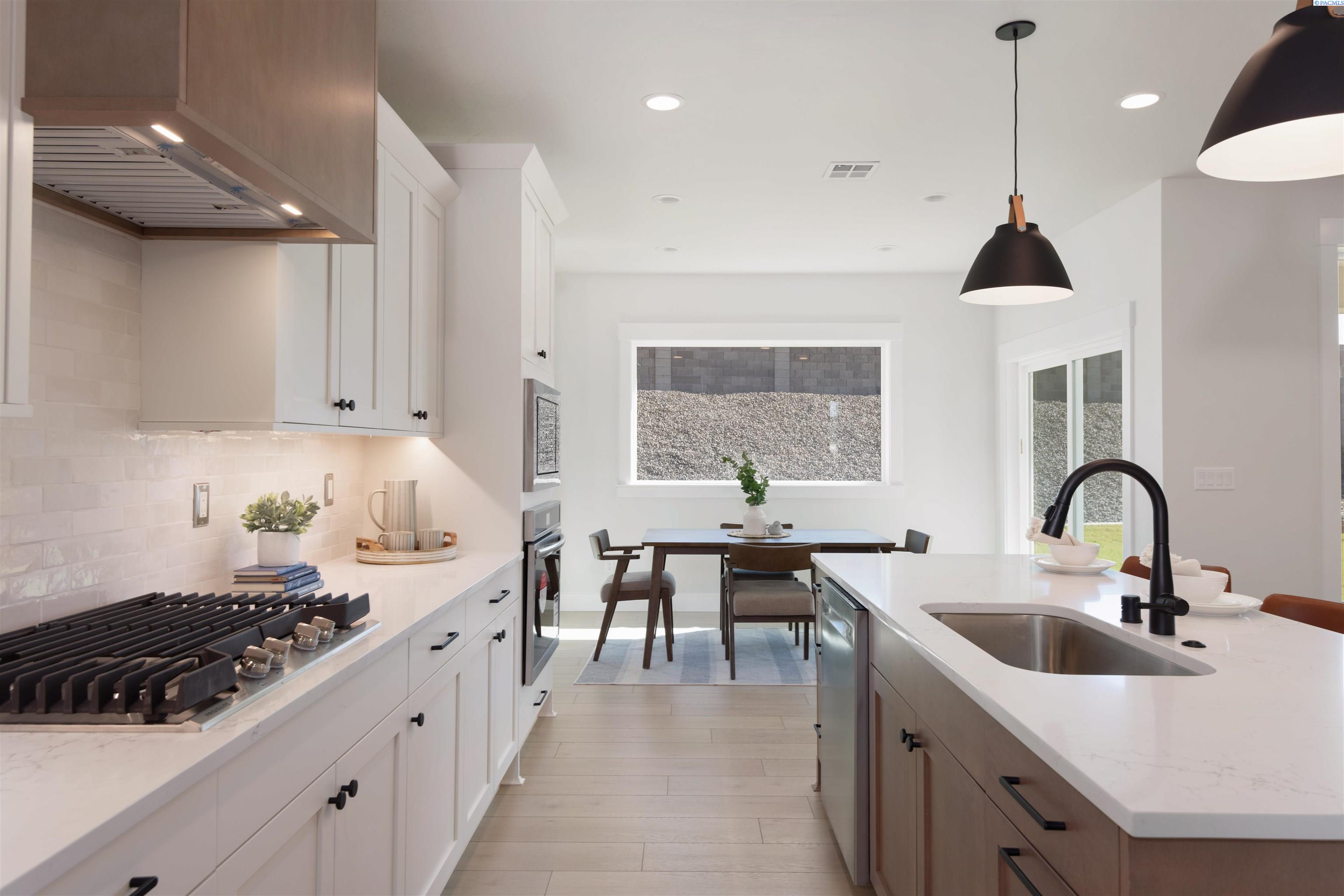 2414 Maggio Loop Lot 9