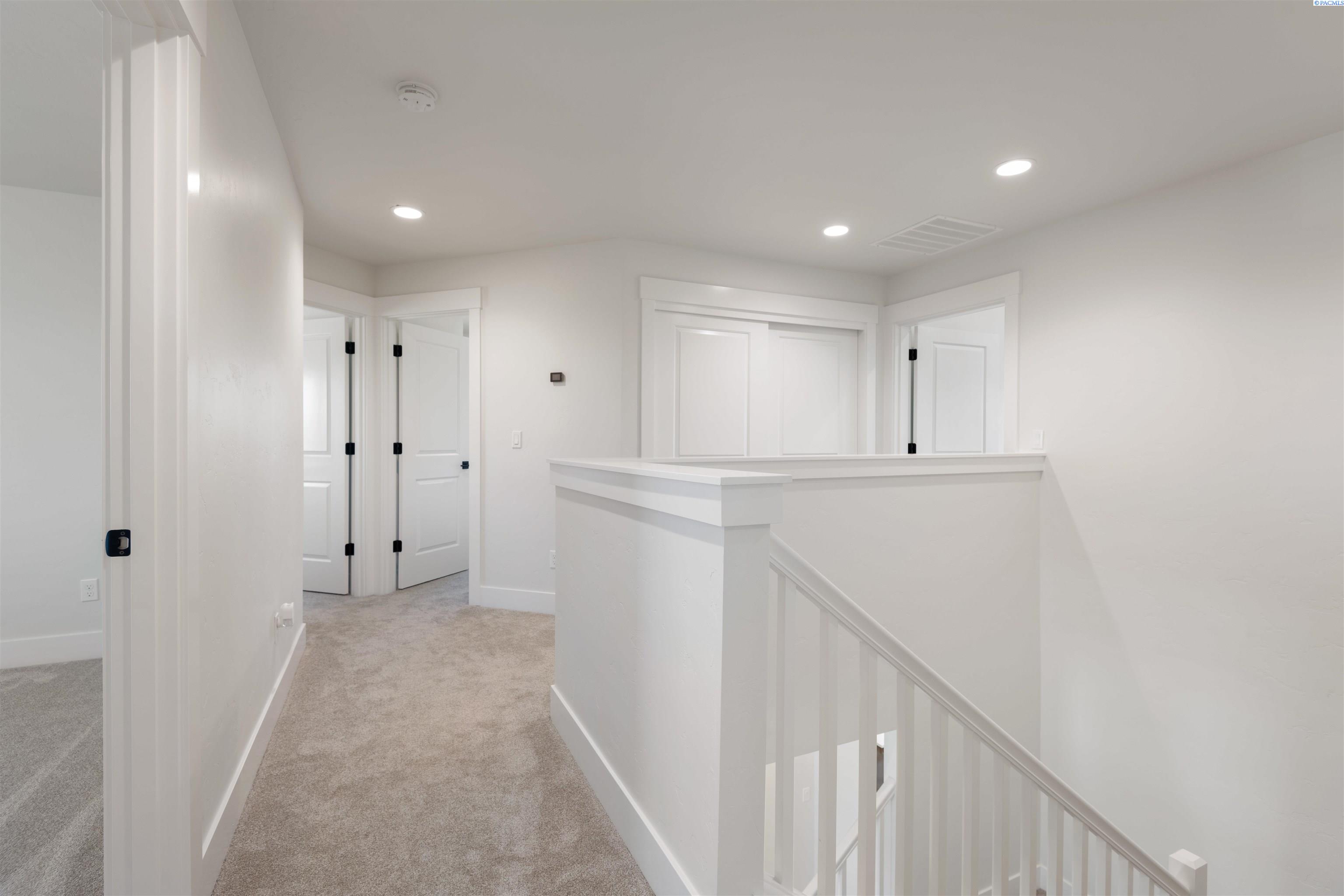 2414 Maggio Loop Lot 9