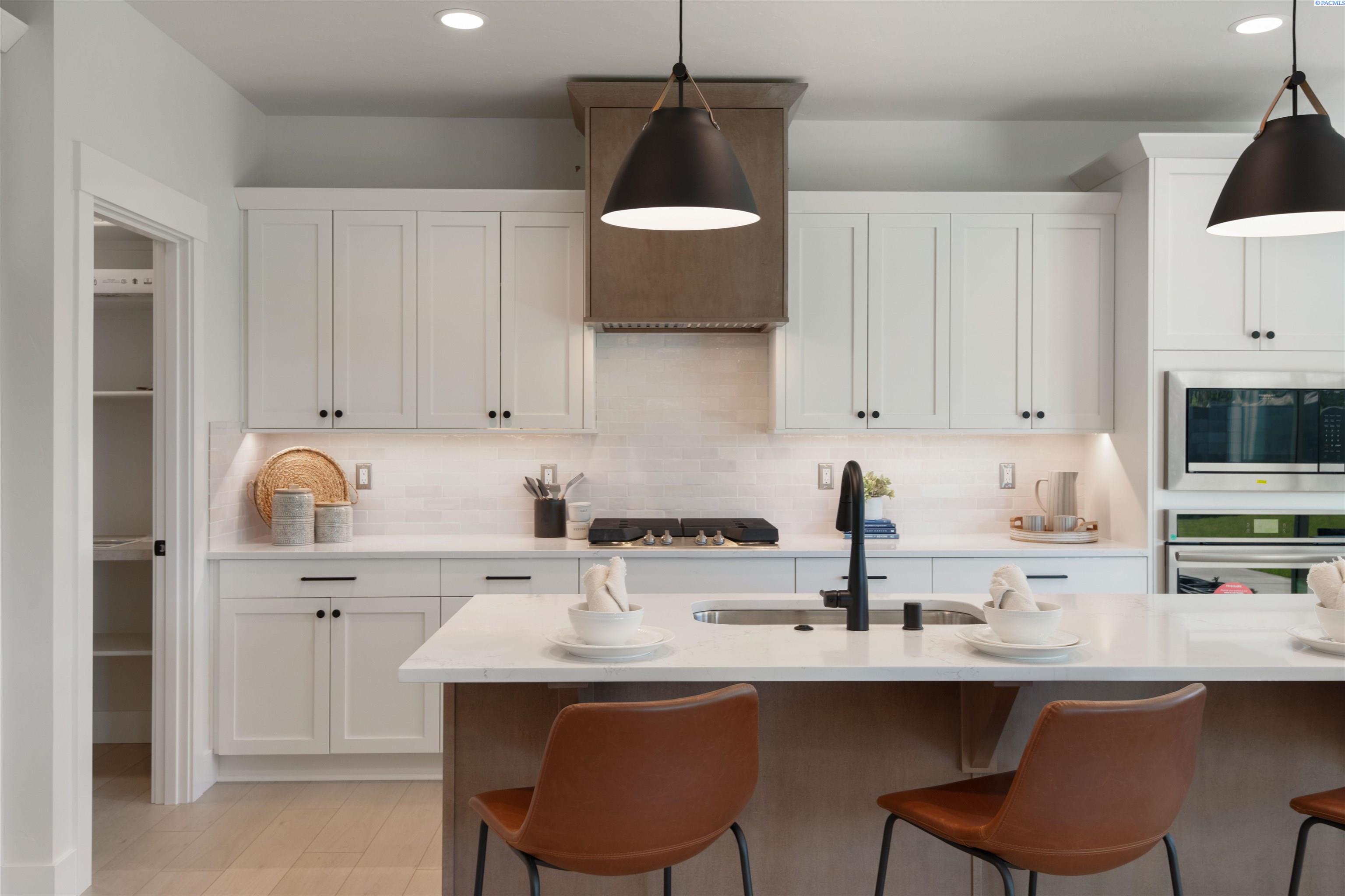 2414 Maggio Loop Lot 9