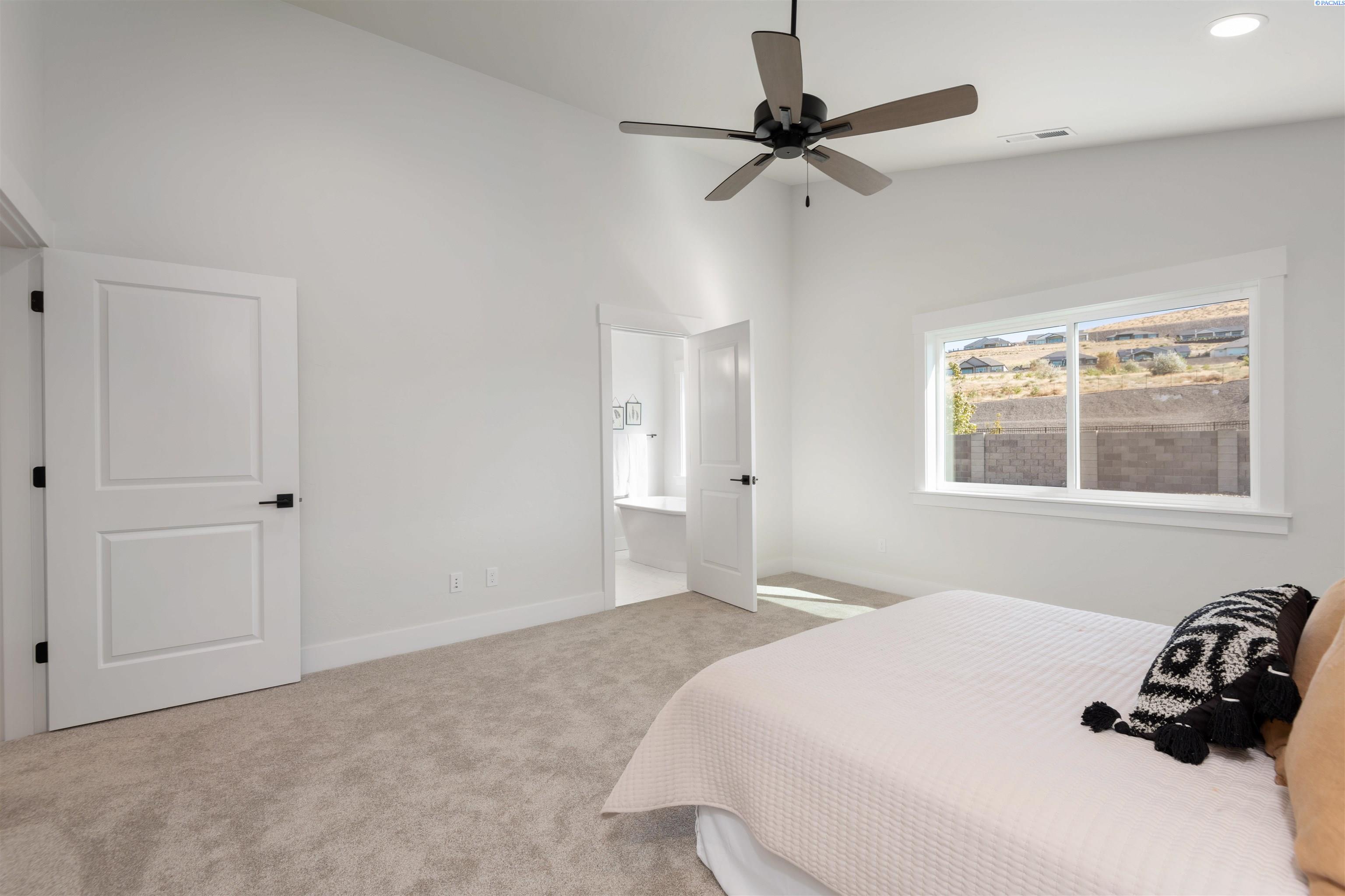 2414 Maggio Loop Lot 9