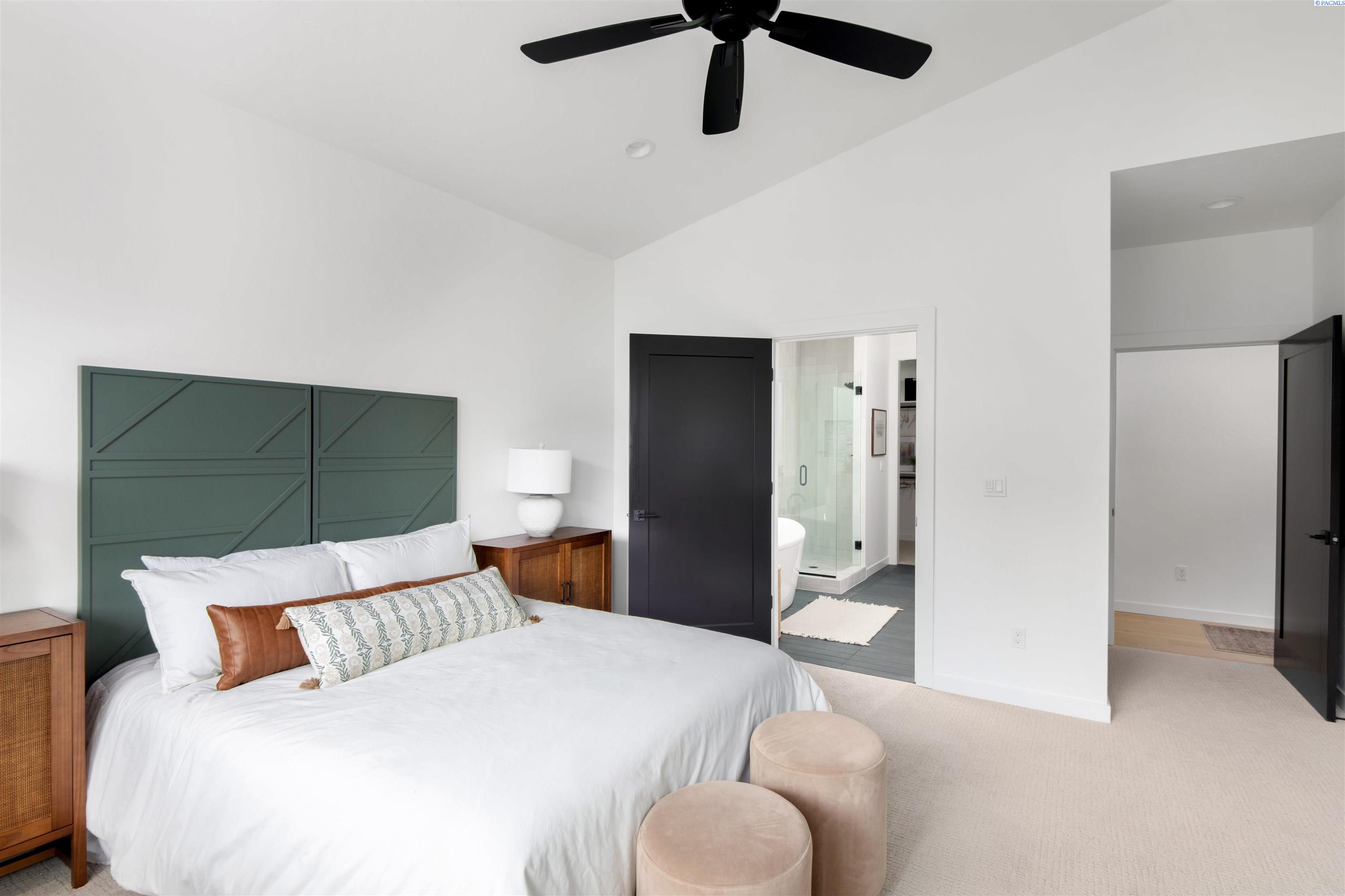 2455 Maggio Loop Unit: Lot53