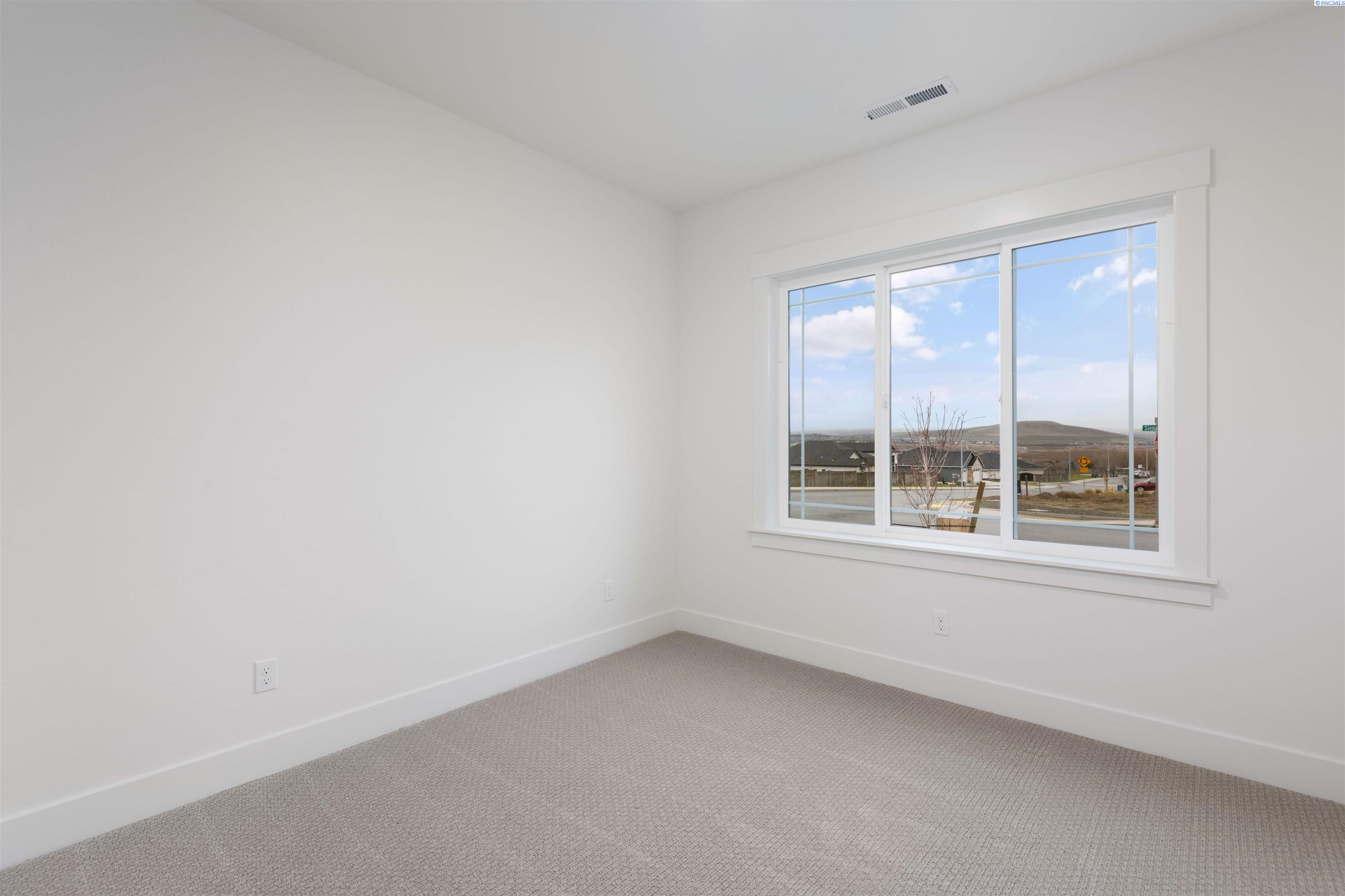 2398 Siena Avenue Unit: Lot37
