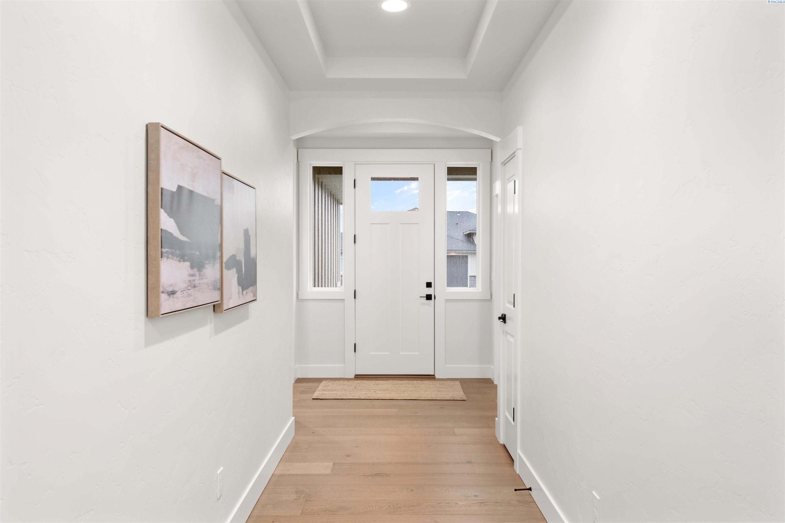 2437 Maggio Loop Unit: Lot56