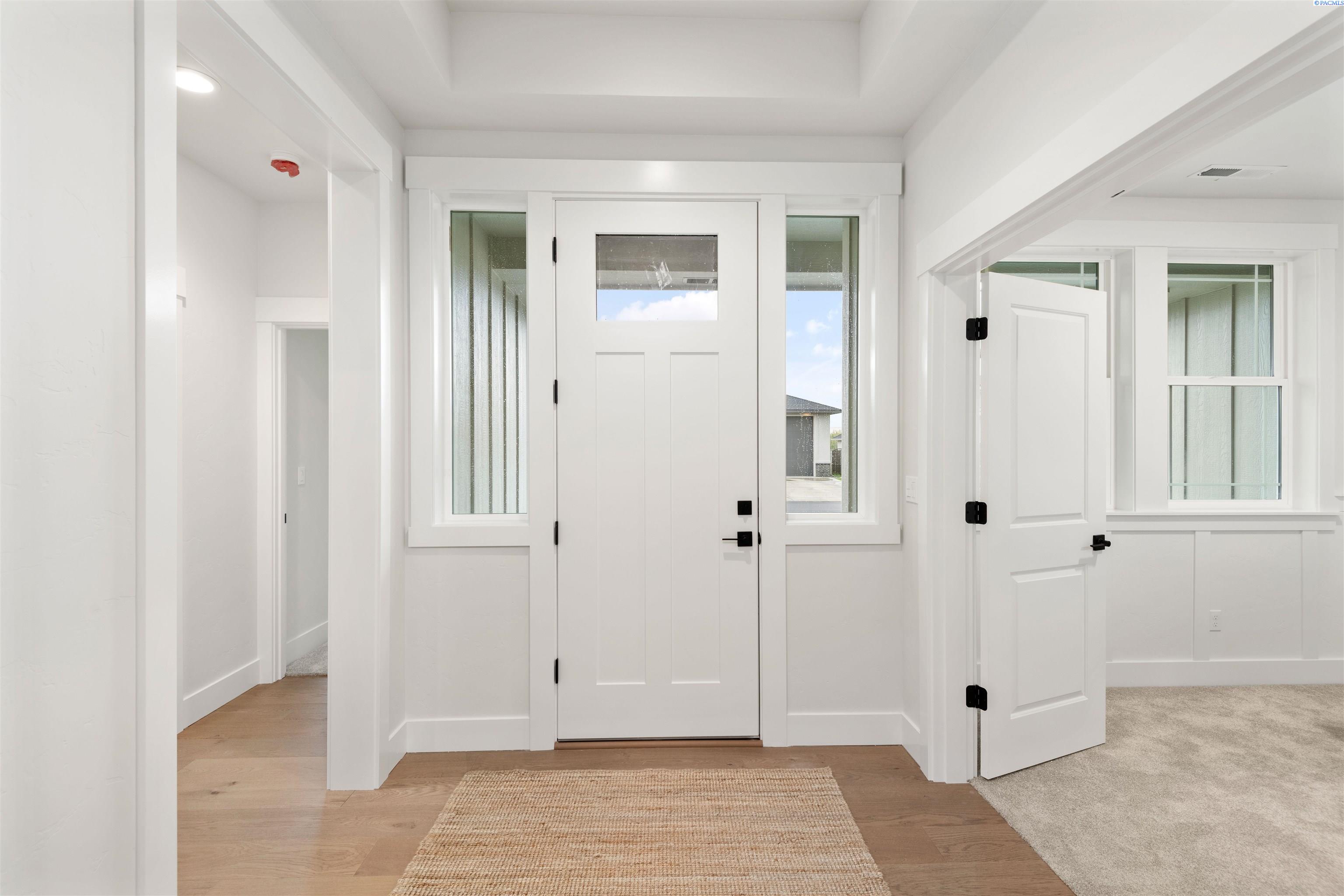 2437 Maggio Loop Unit: Lot56