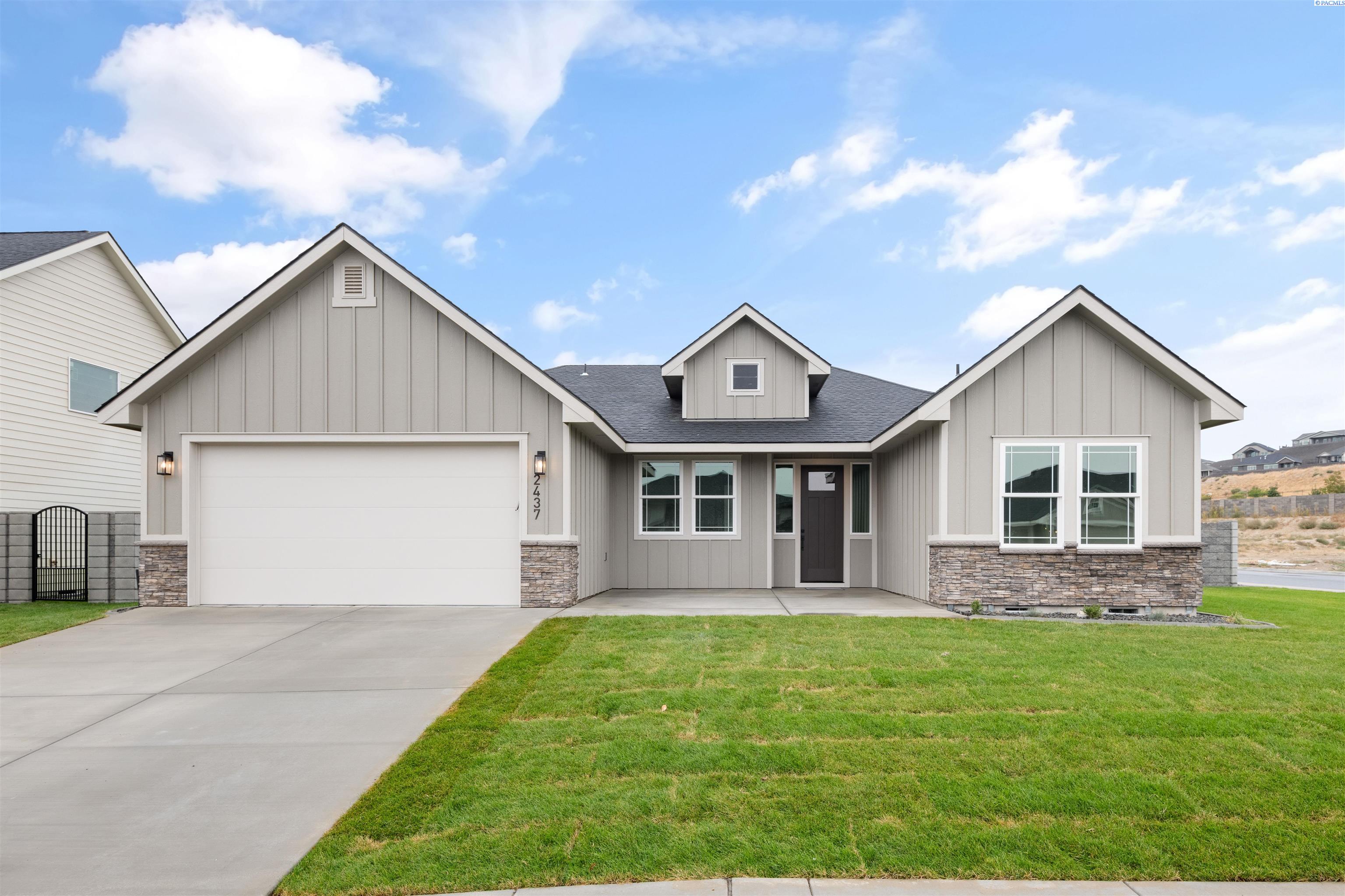 2437 Maggio Loop Unit: Lot56