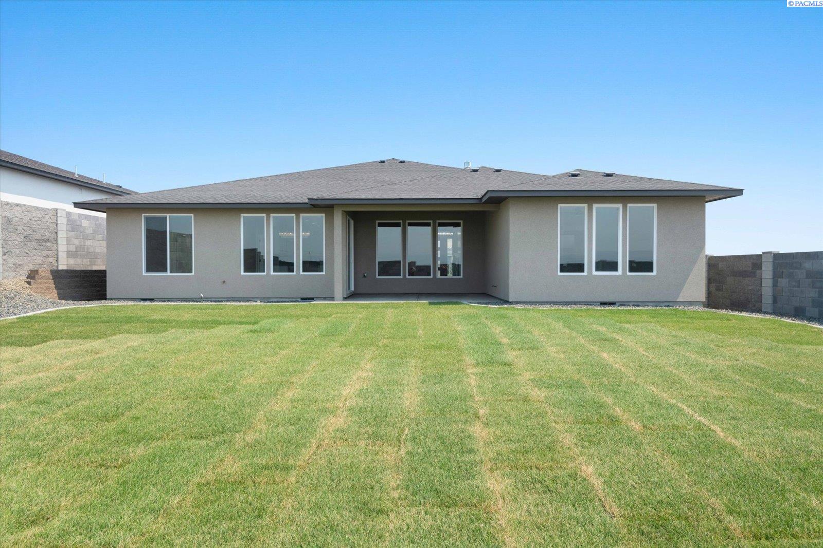 2347 Upriver