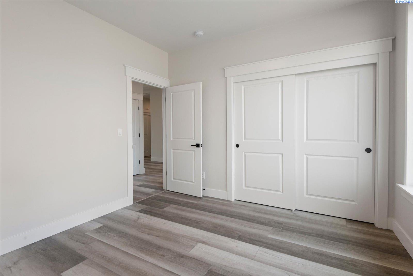 2339 Upriver