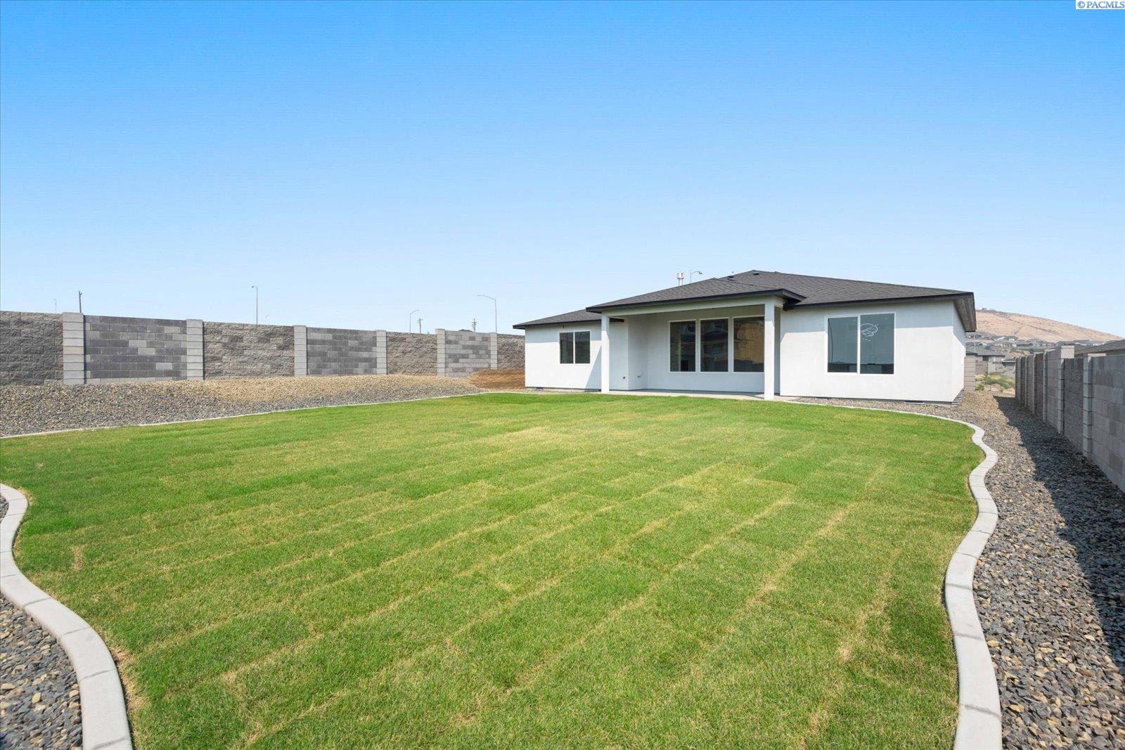 2339 Upriver