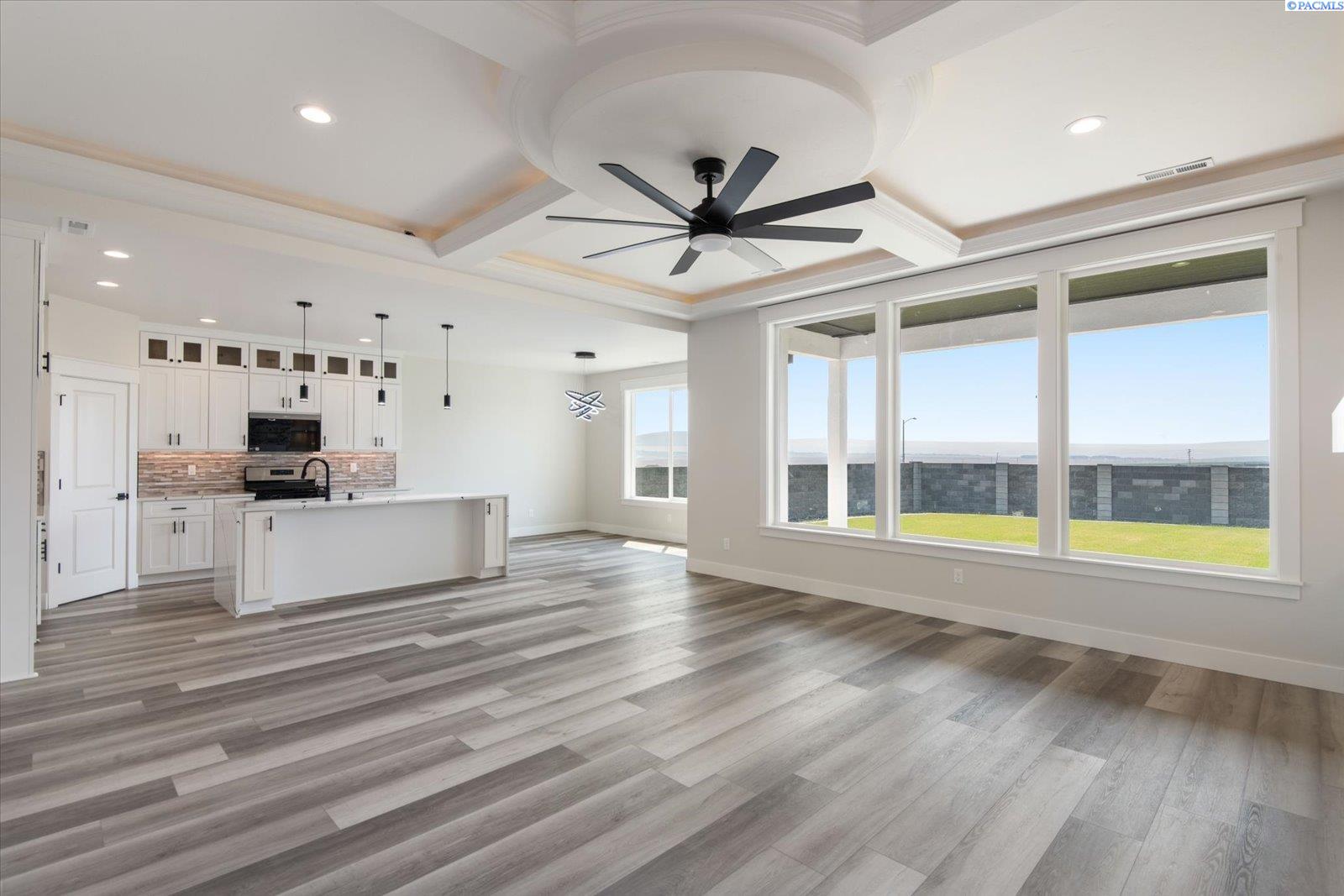2339 Upriver