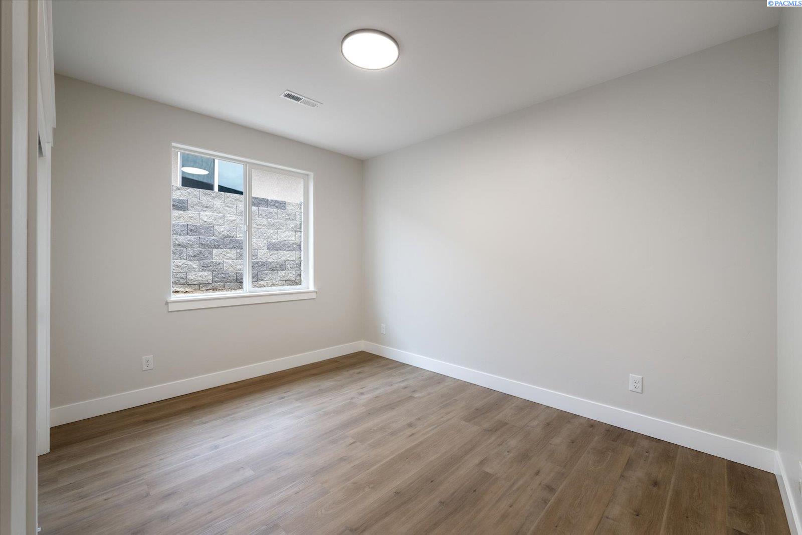 2355 Upriver