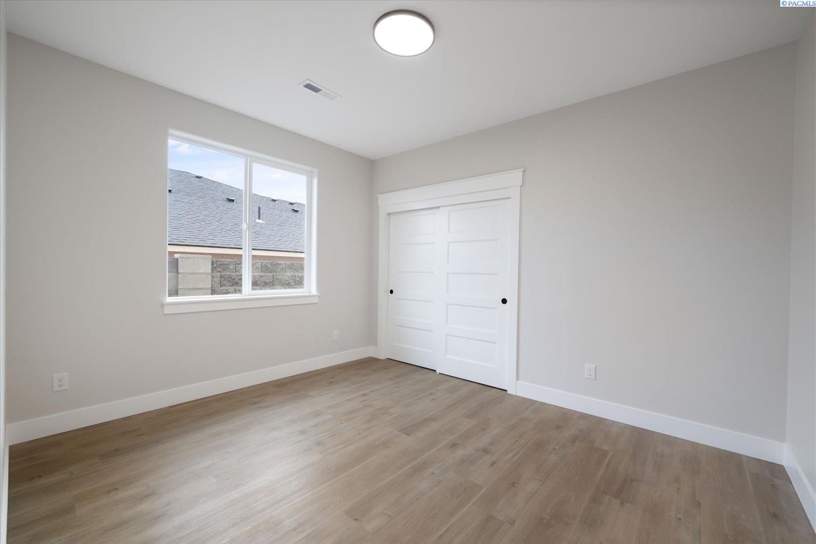 2355 Upriver