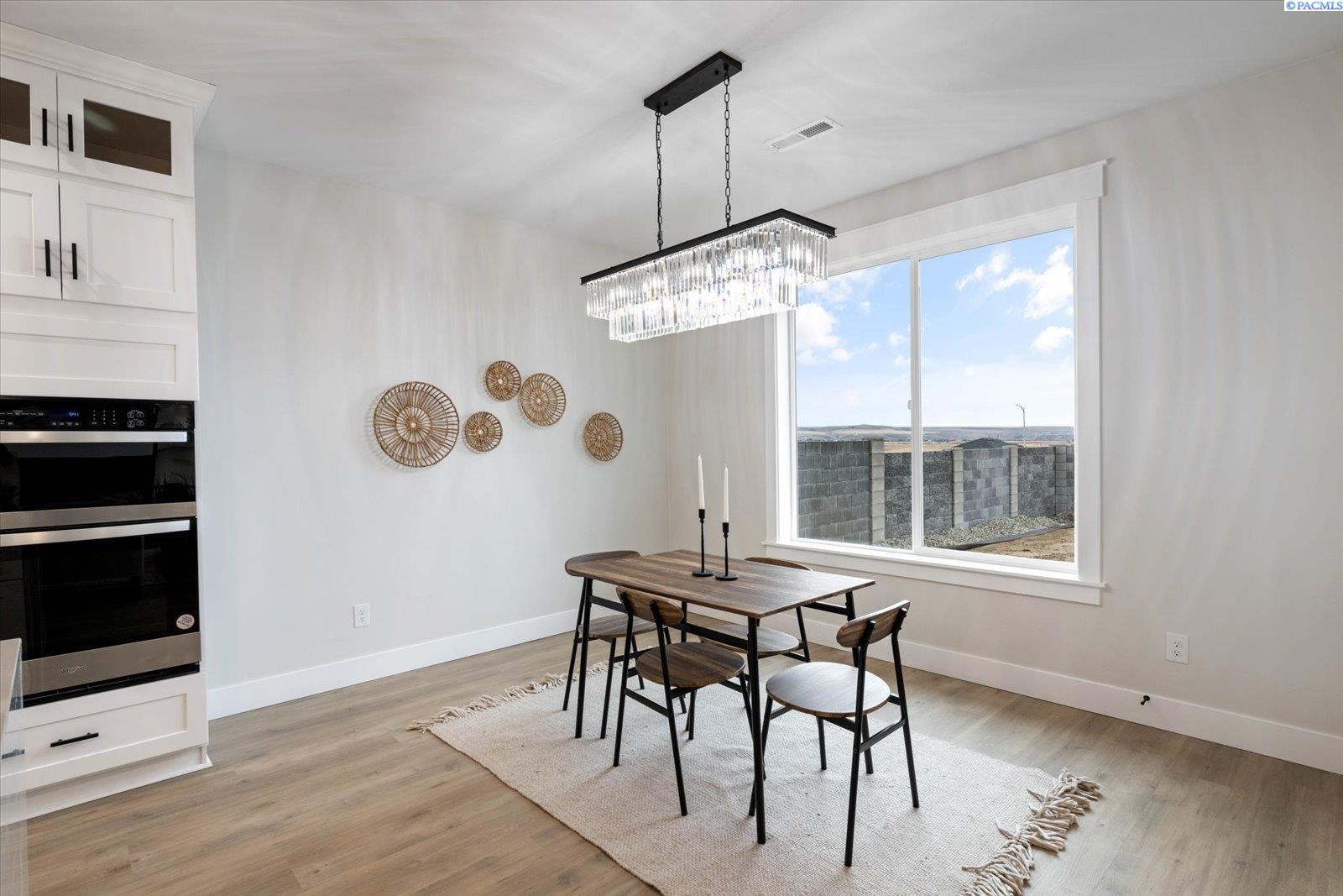 2355 Upriver