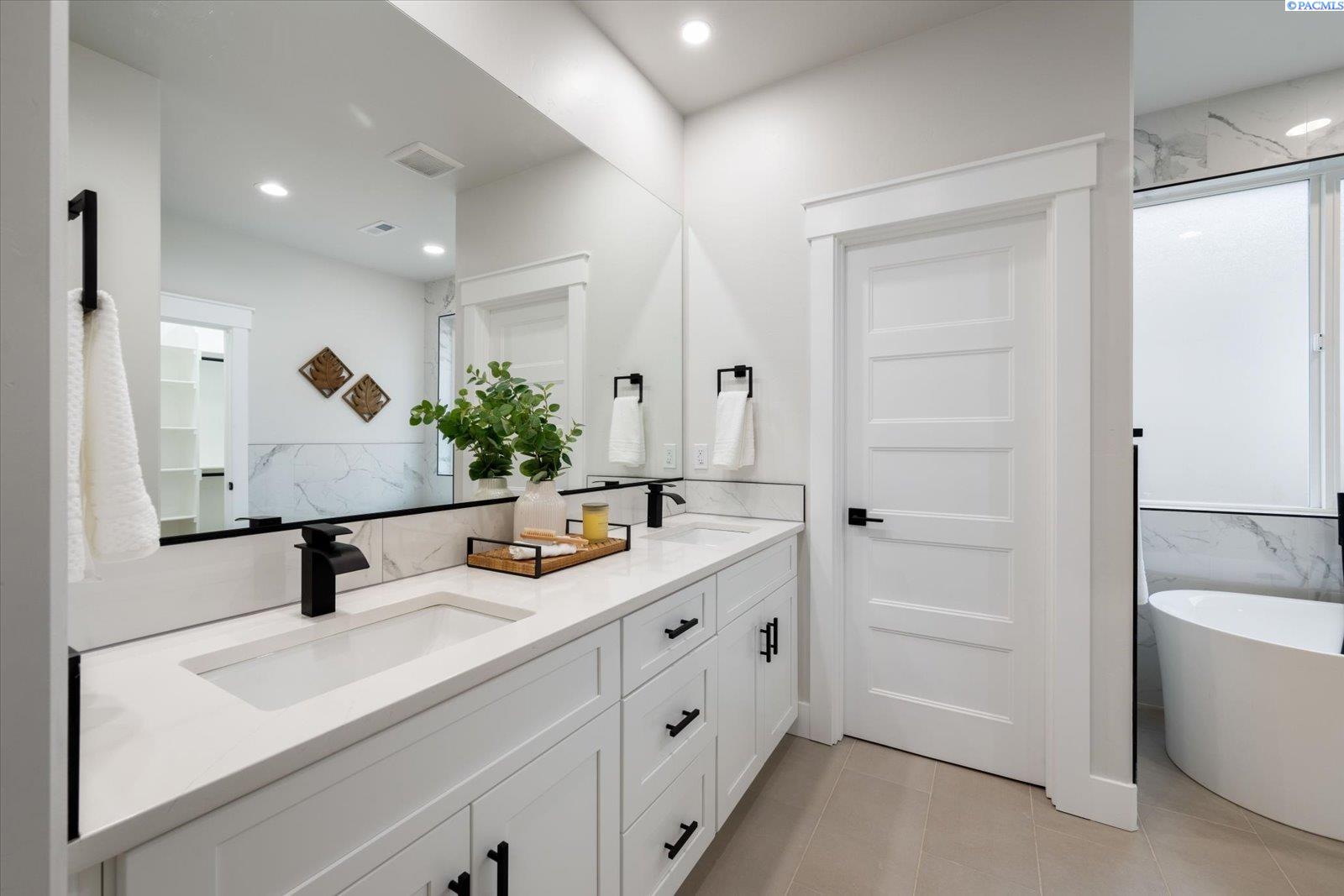 2355 Upriver