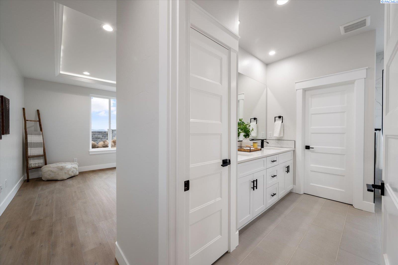 2355 Upriver
