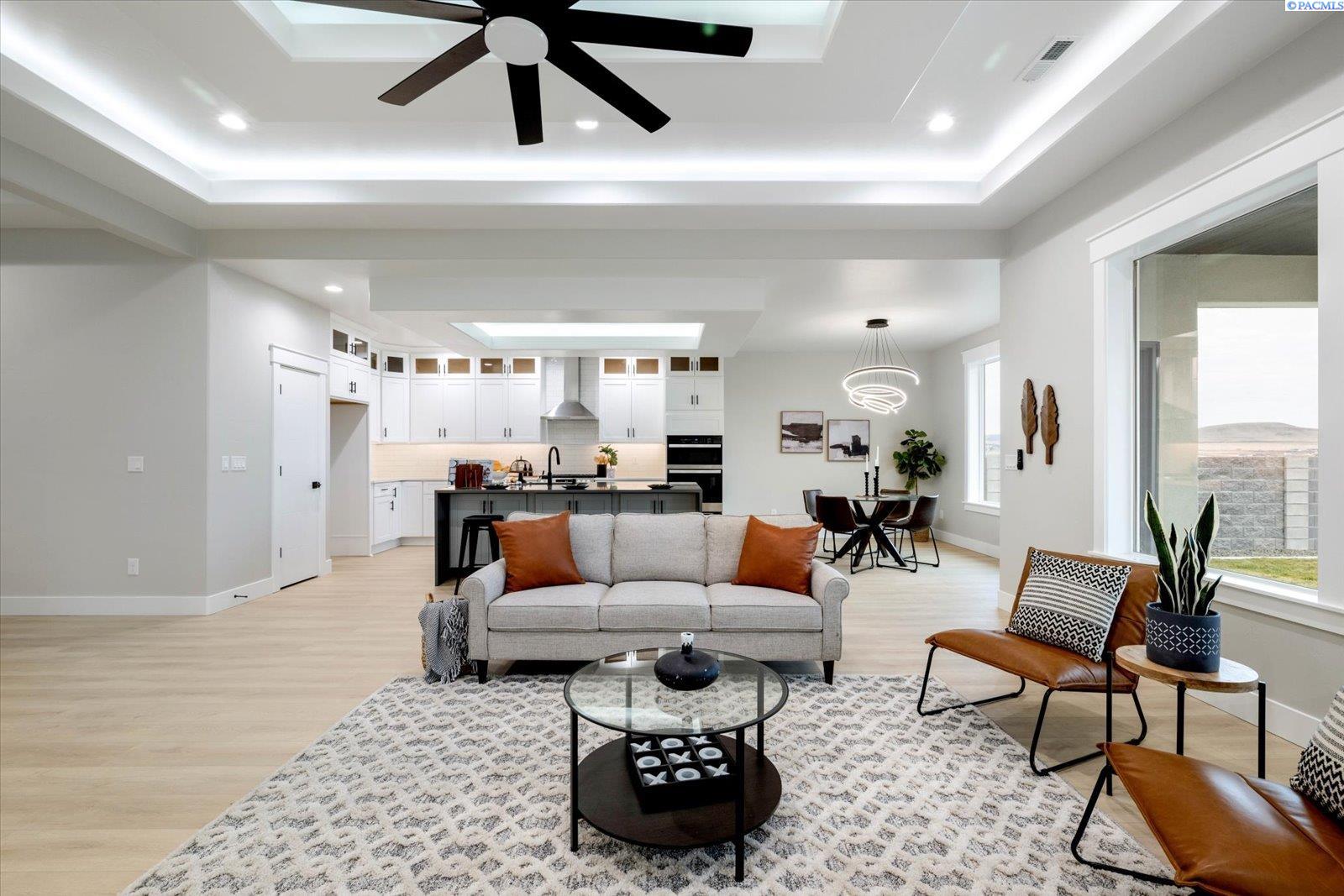 2369 Waterhill
