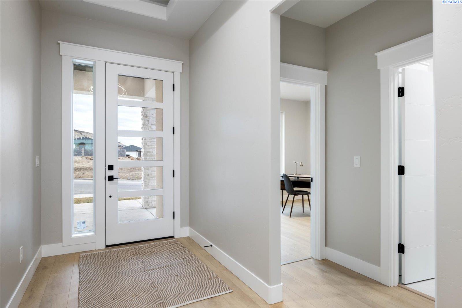 2369 Waterhill