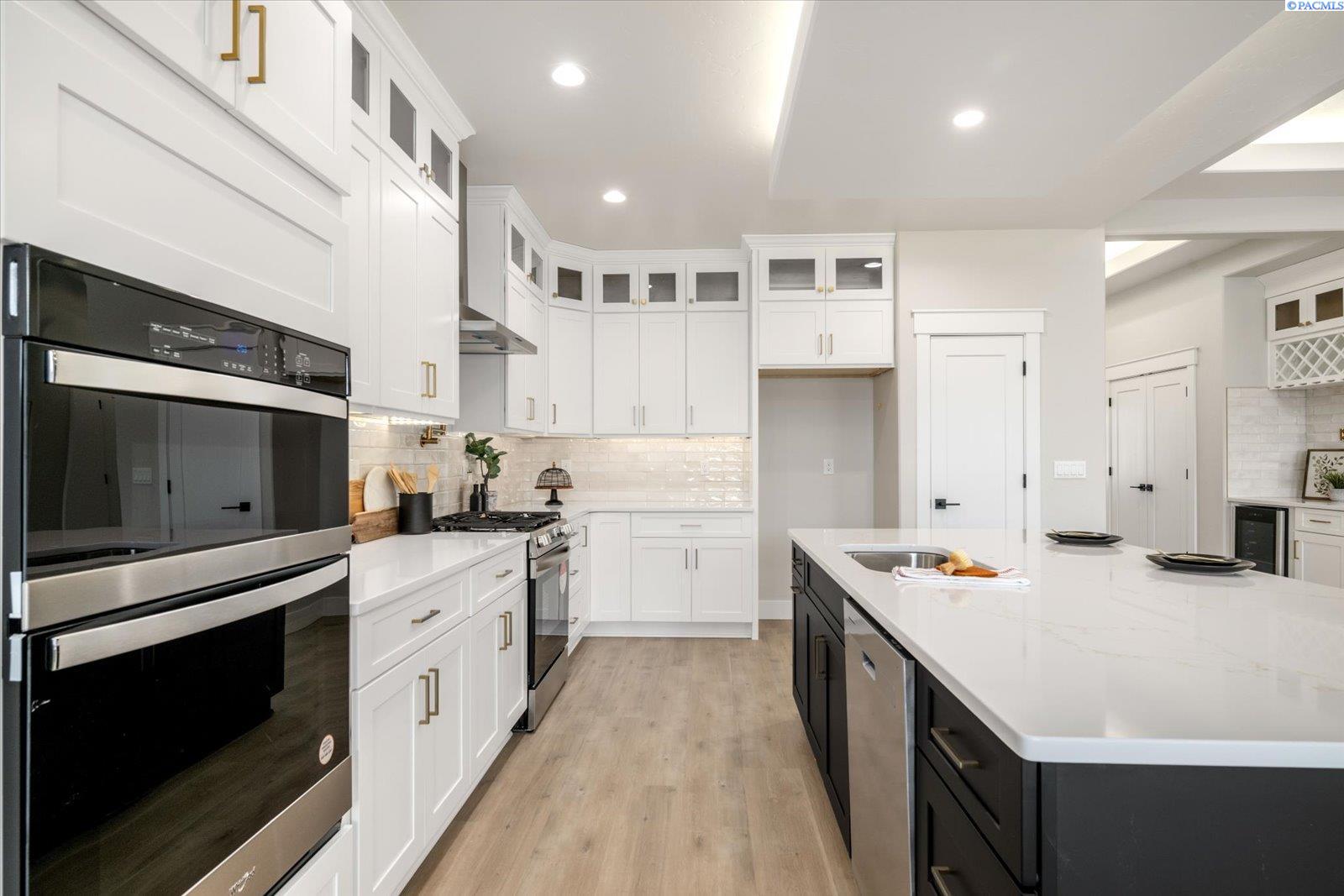 2380 Upriver