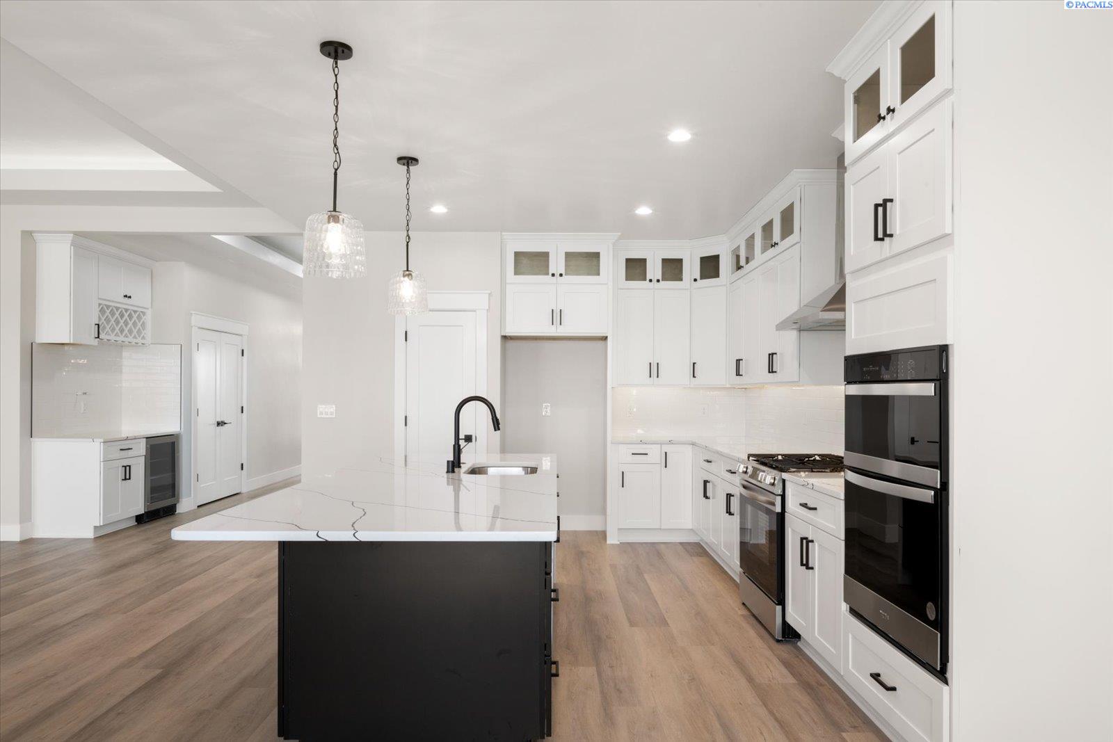 2363 Upriver