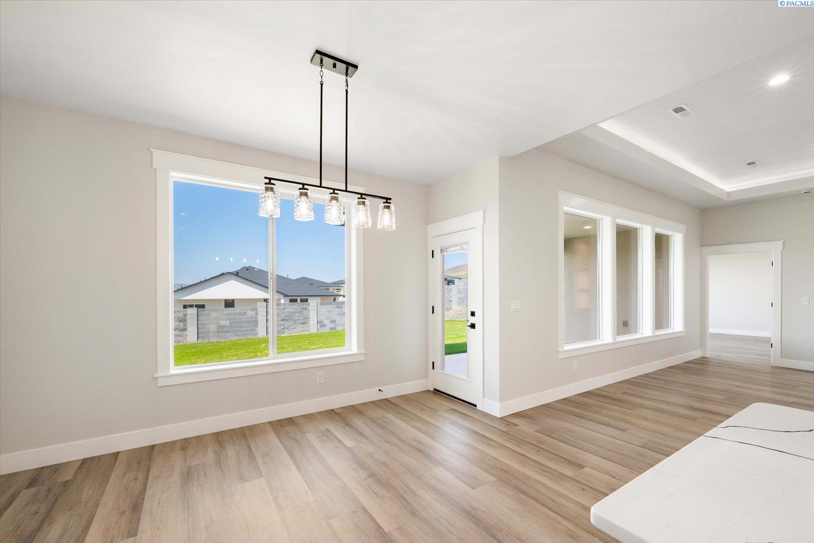 2363 Upriver