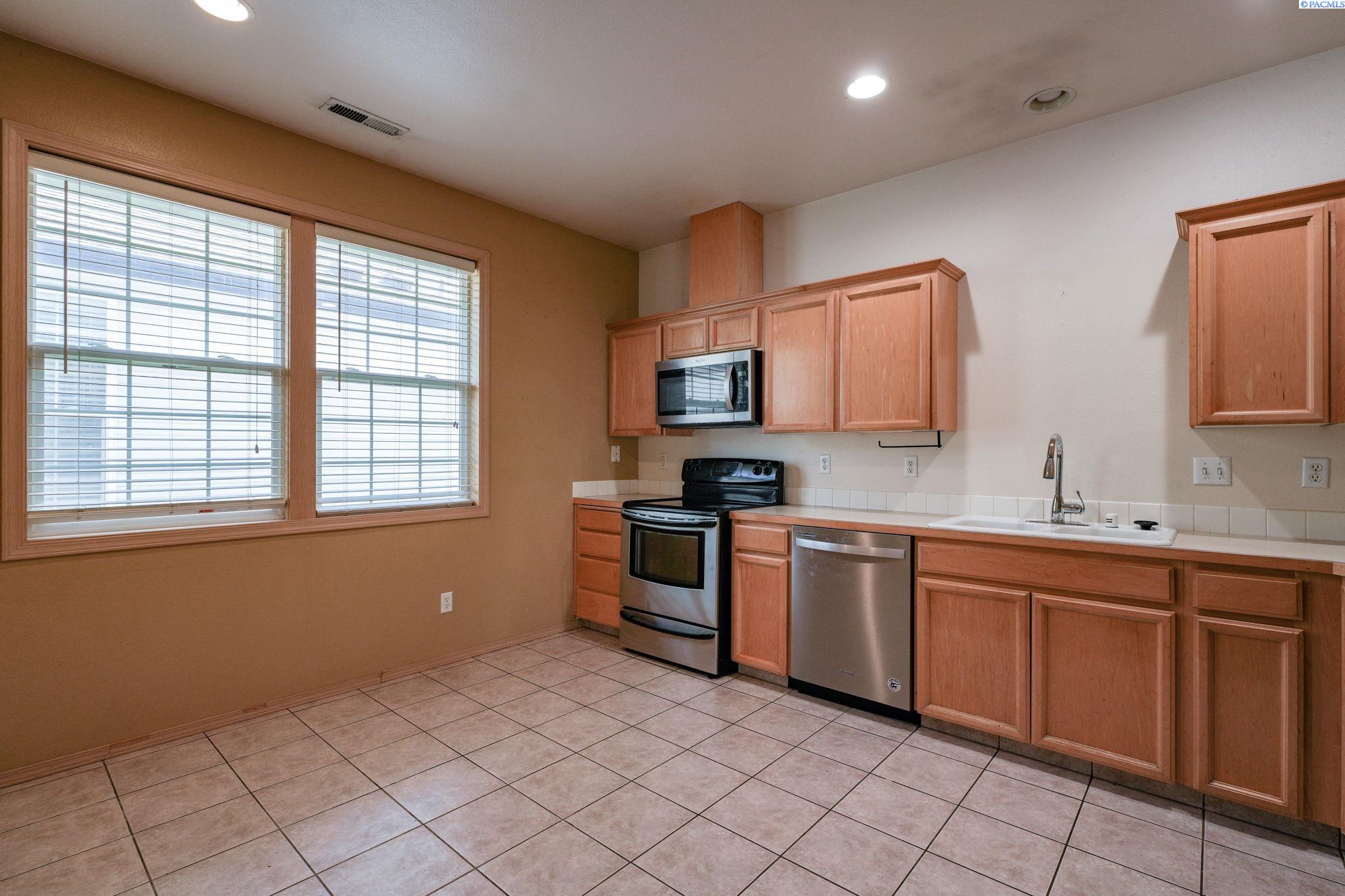 4420 N Appaloosa Ct.