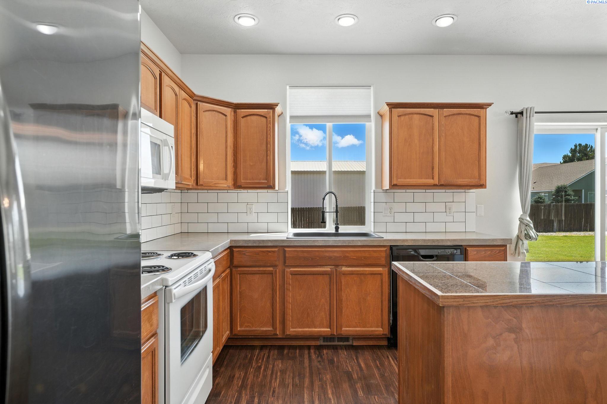 4501 Desert Cove Ct.
