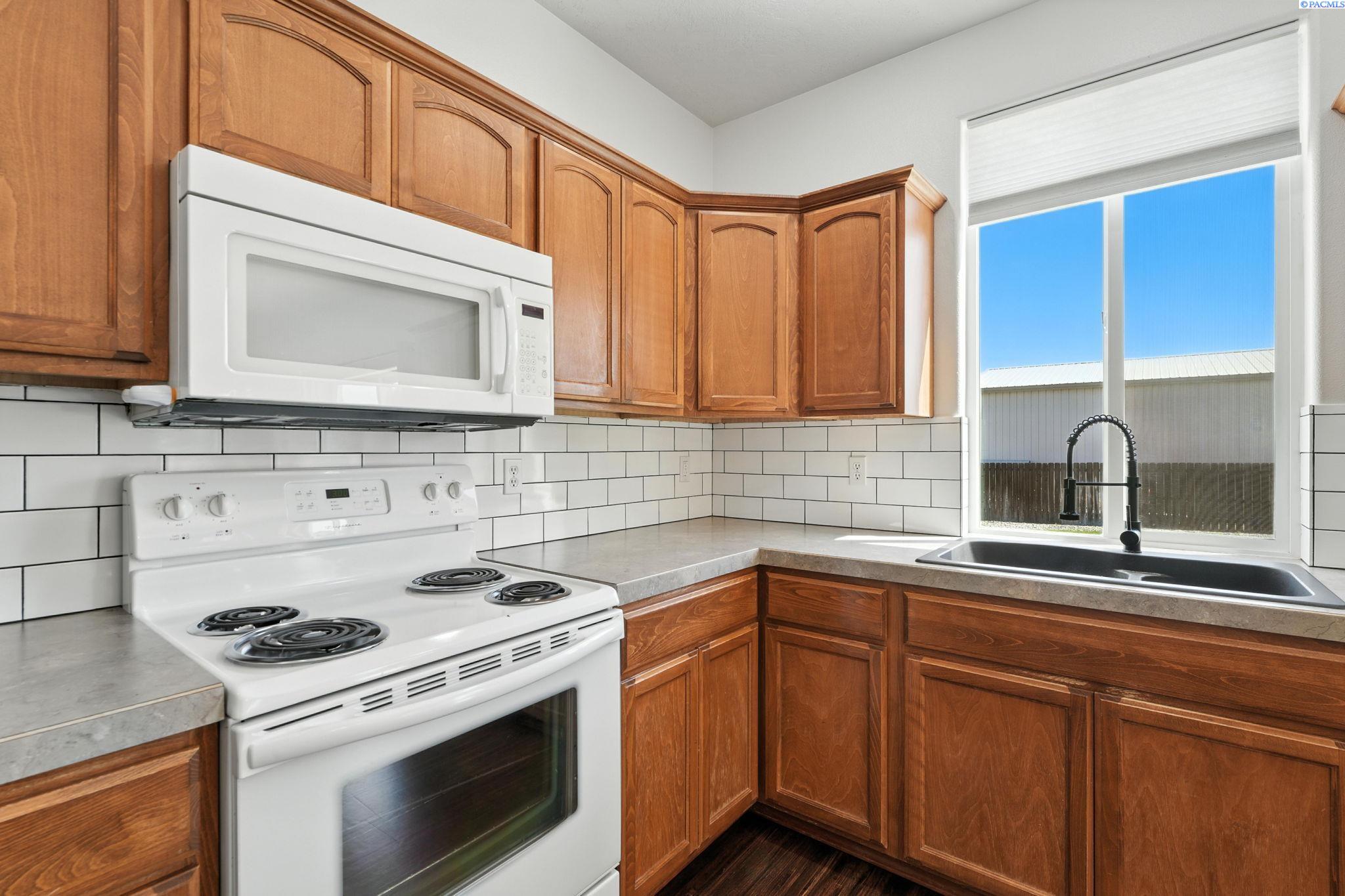 4501 Desert Cove Ct.