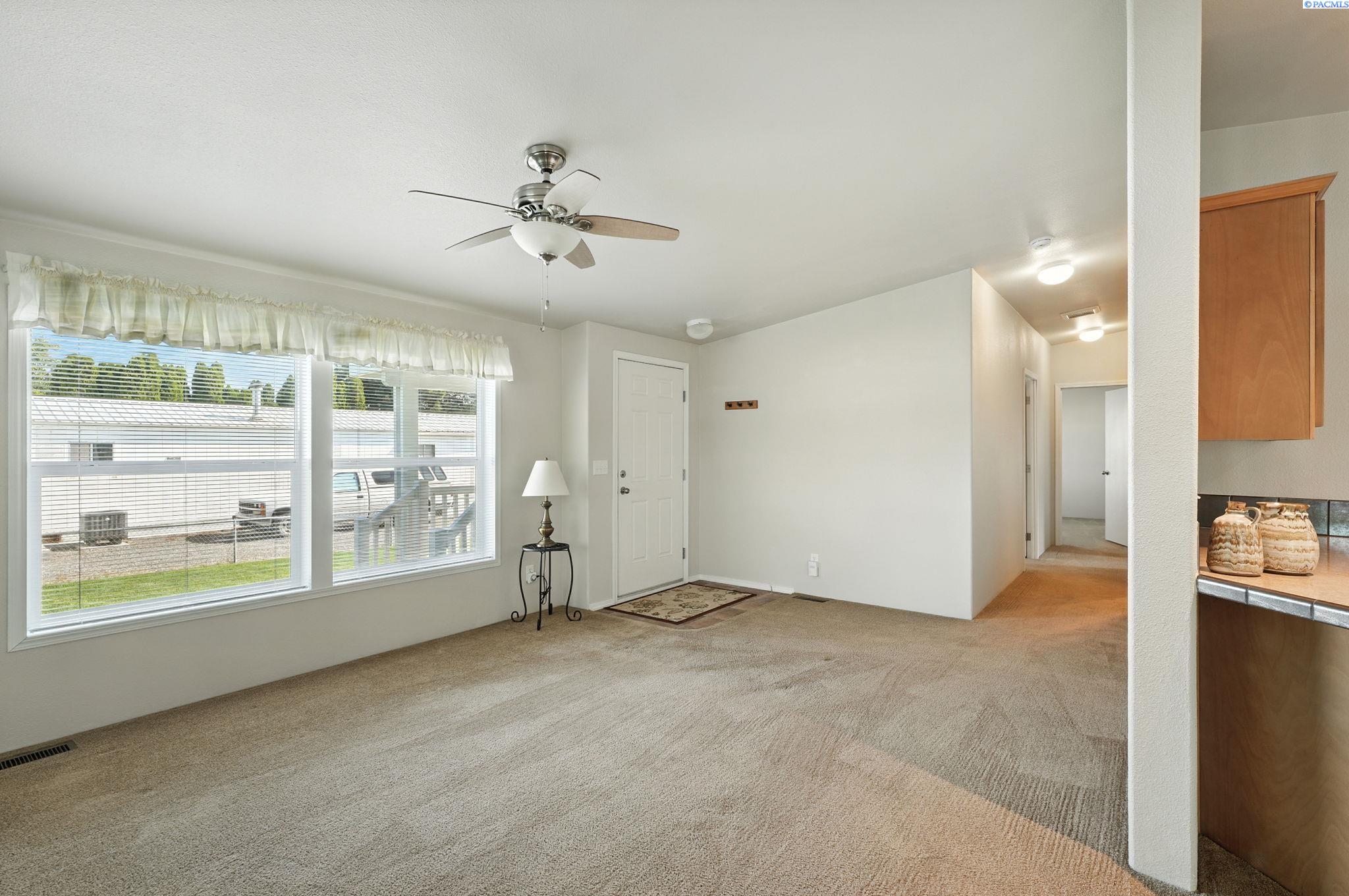 1809 Huntington
