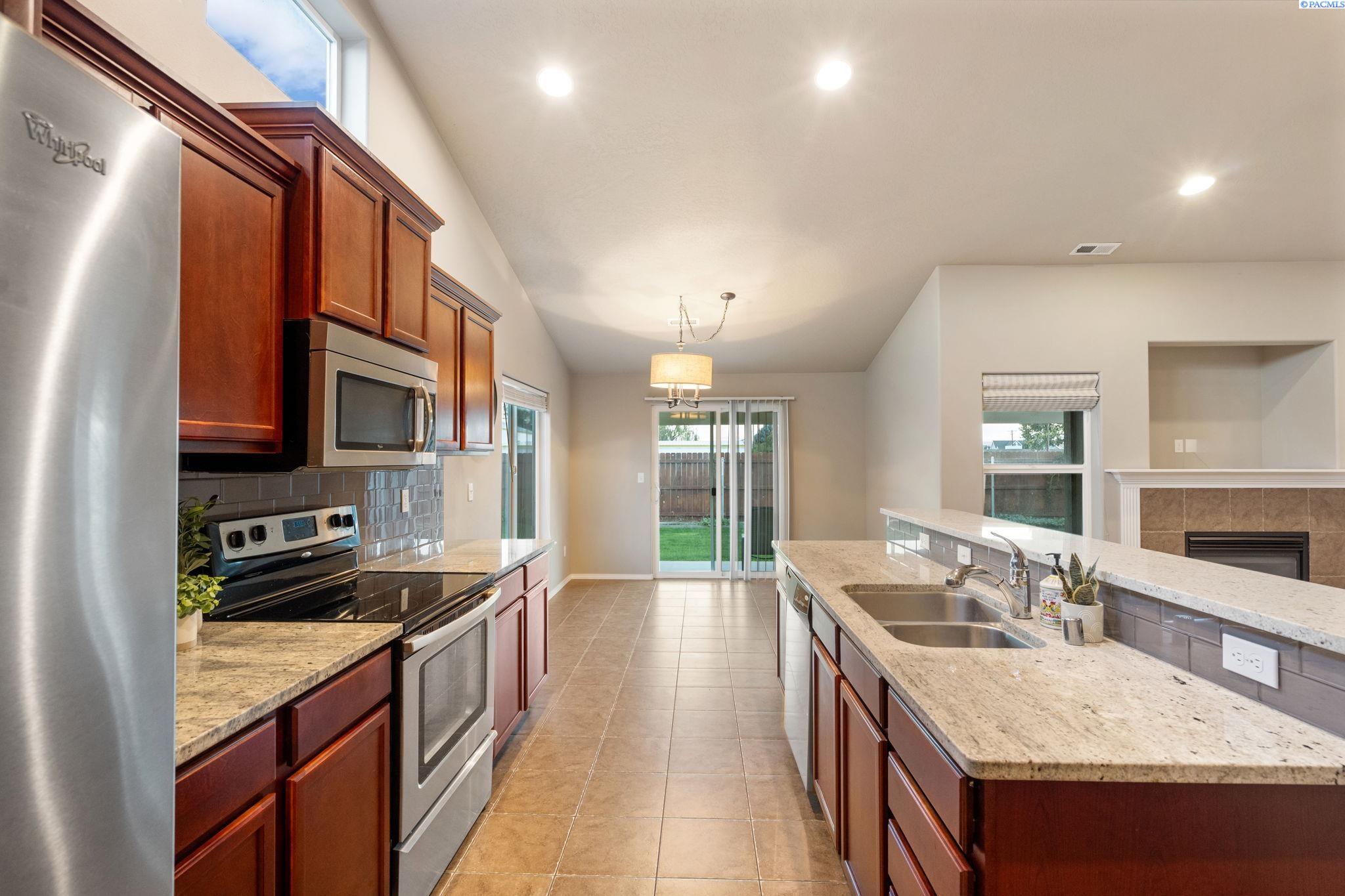 7906 Ruby Ct