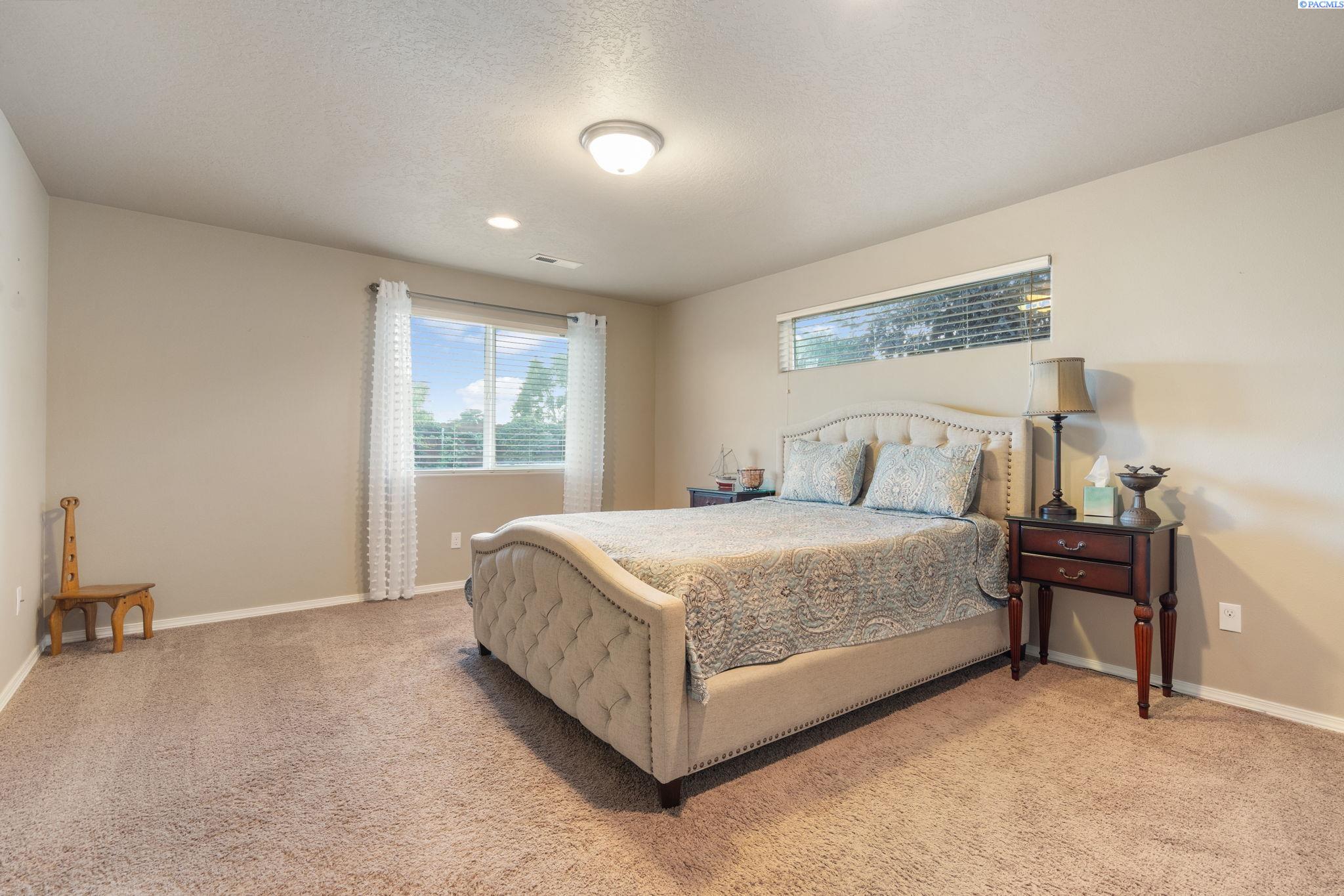 7906 Ruby Ct