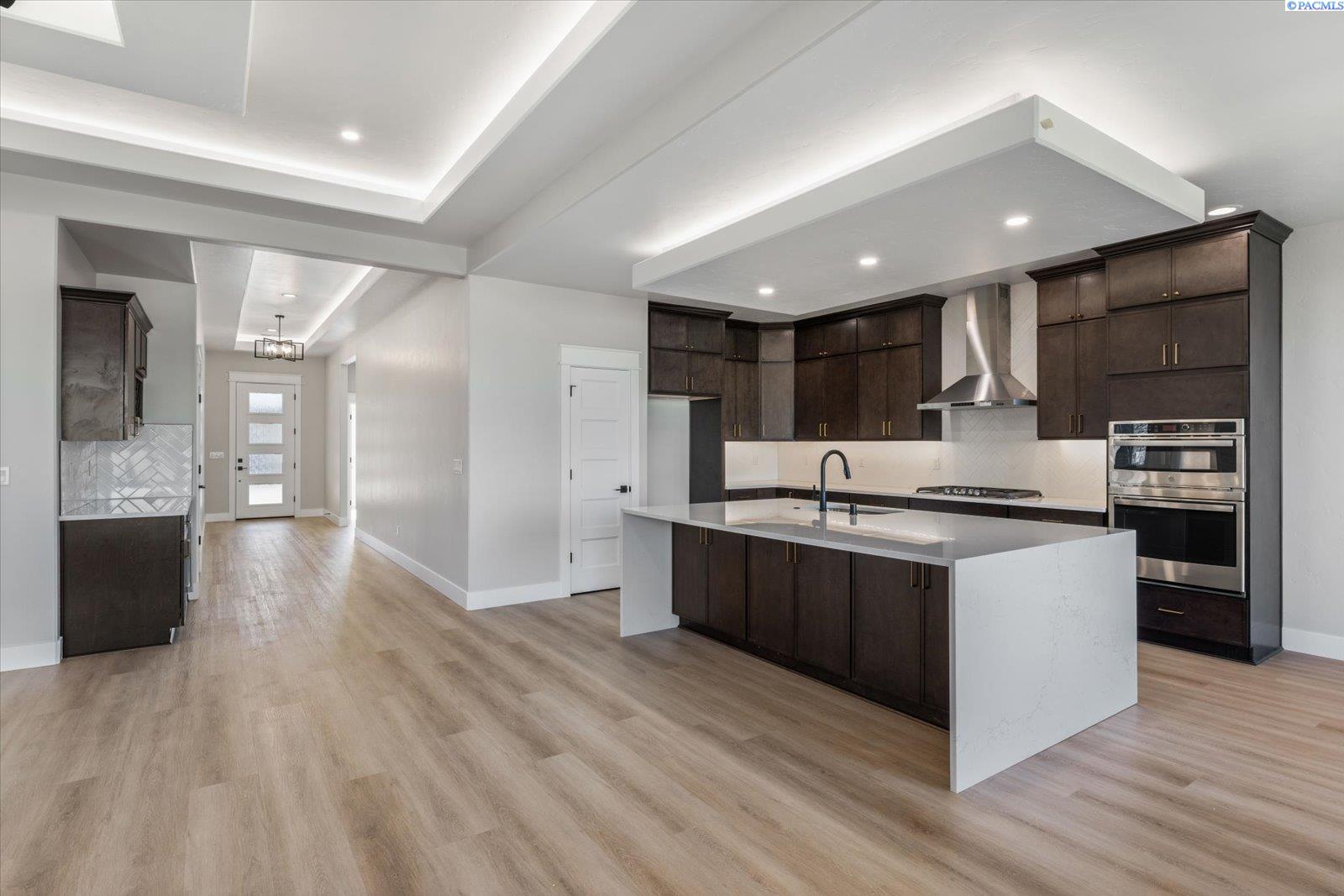 2331 Upriver