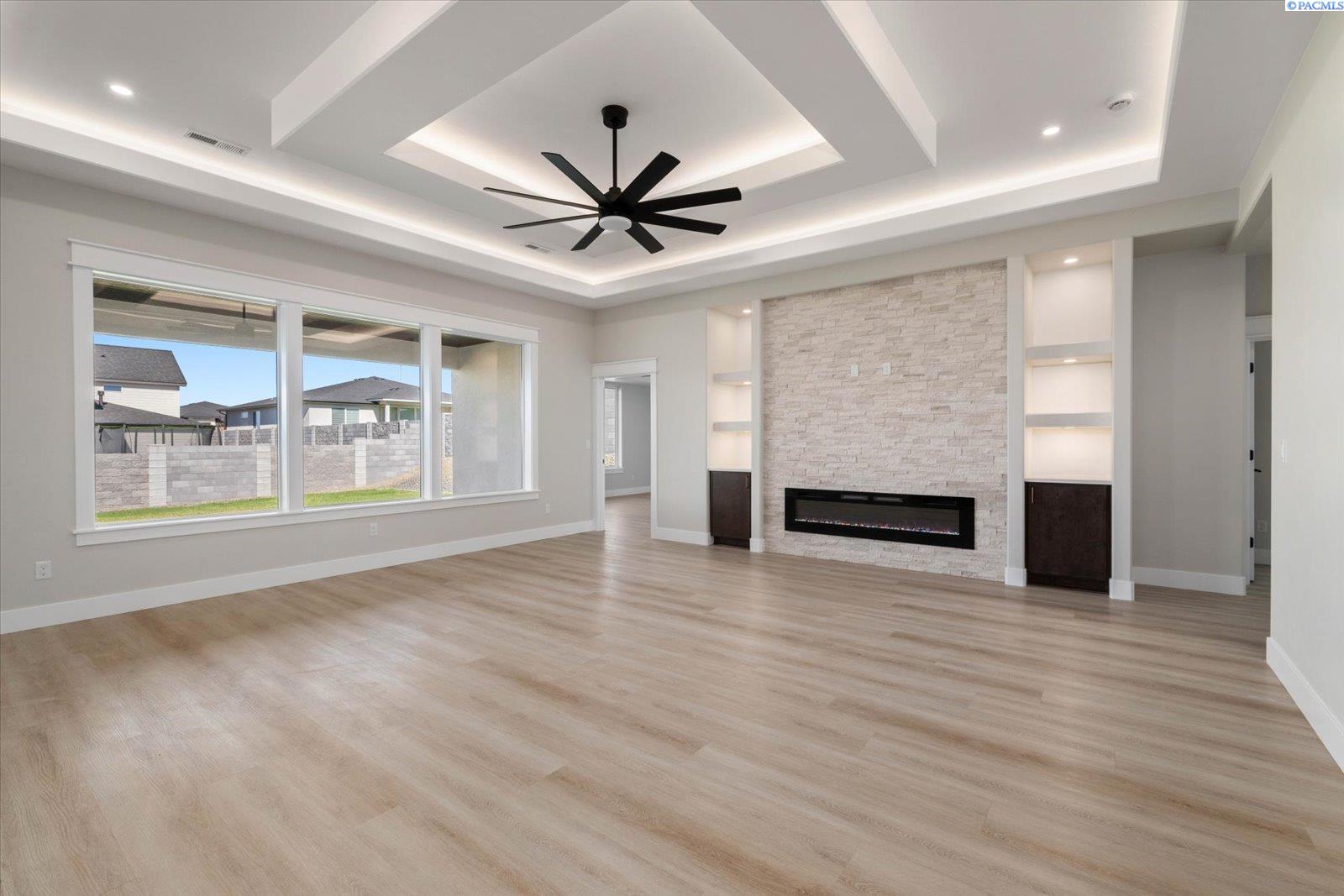 2331 Upriver