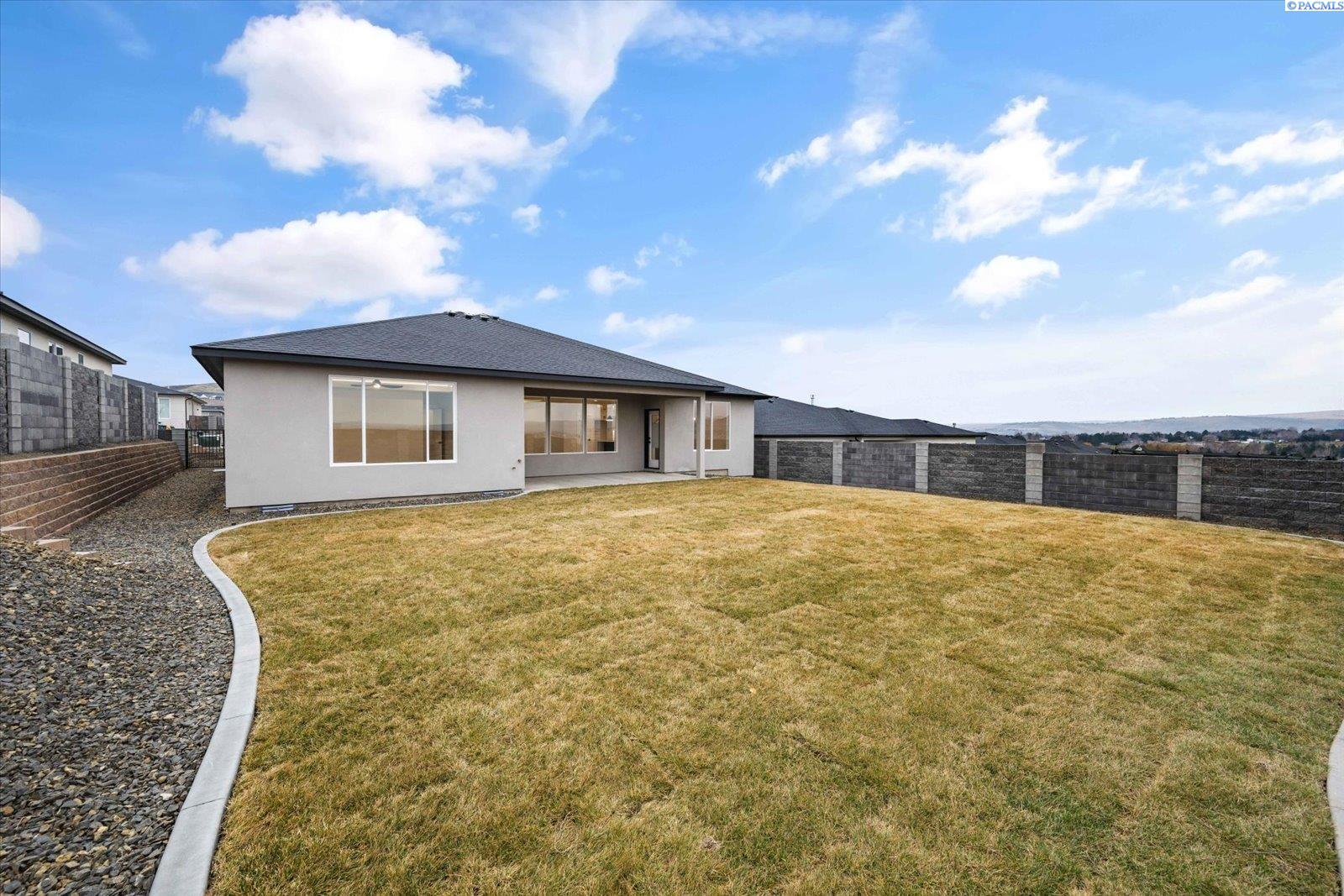 2329 Waterhill
