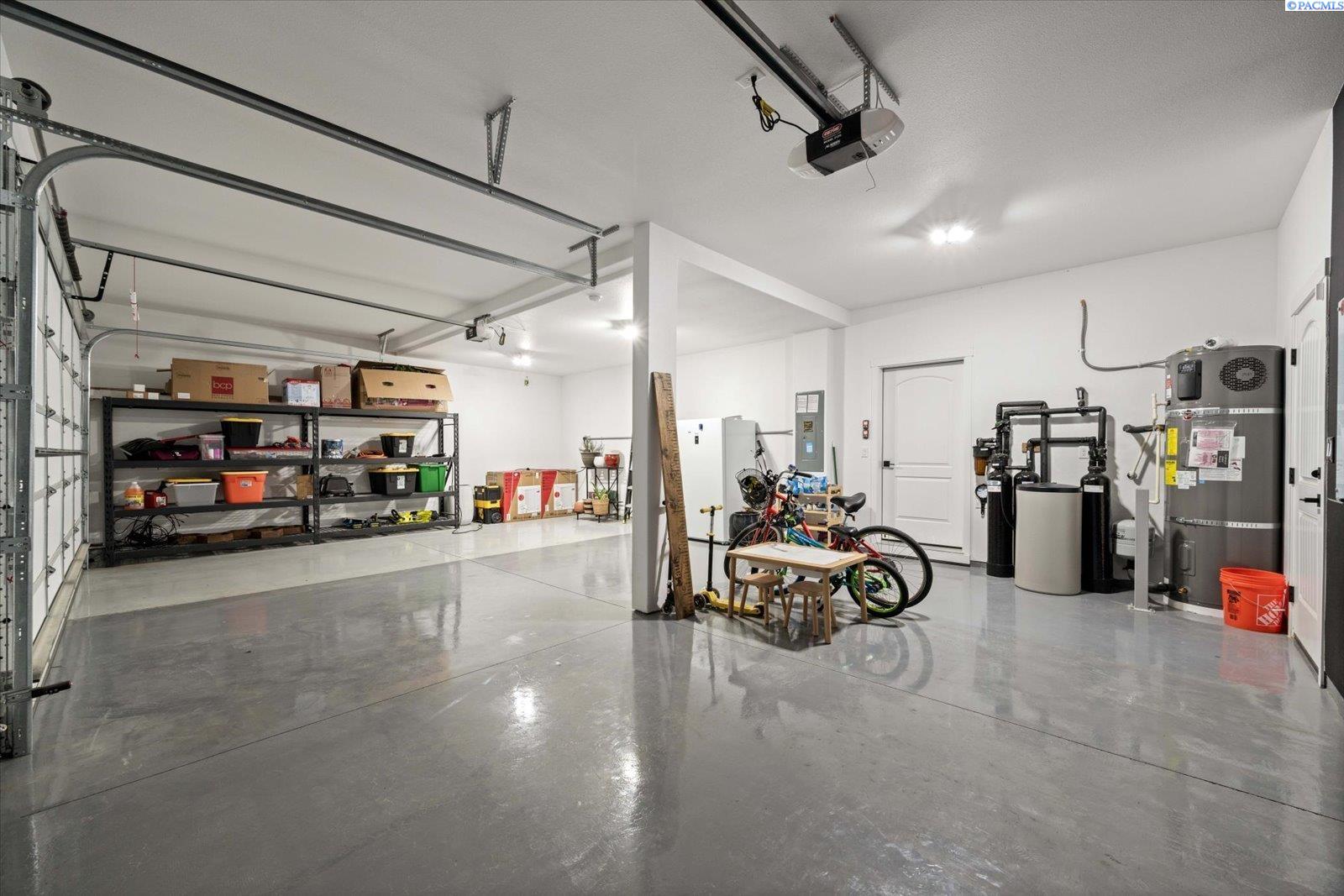 4259 Potlatch