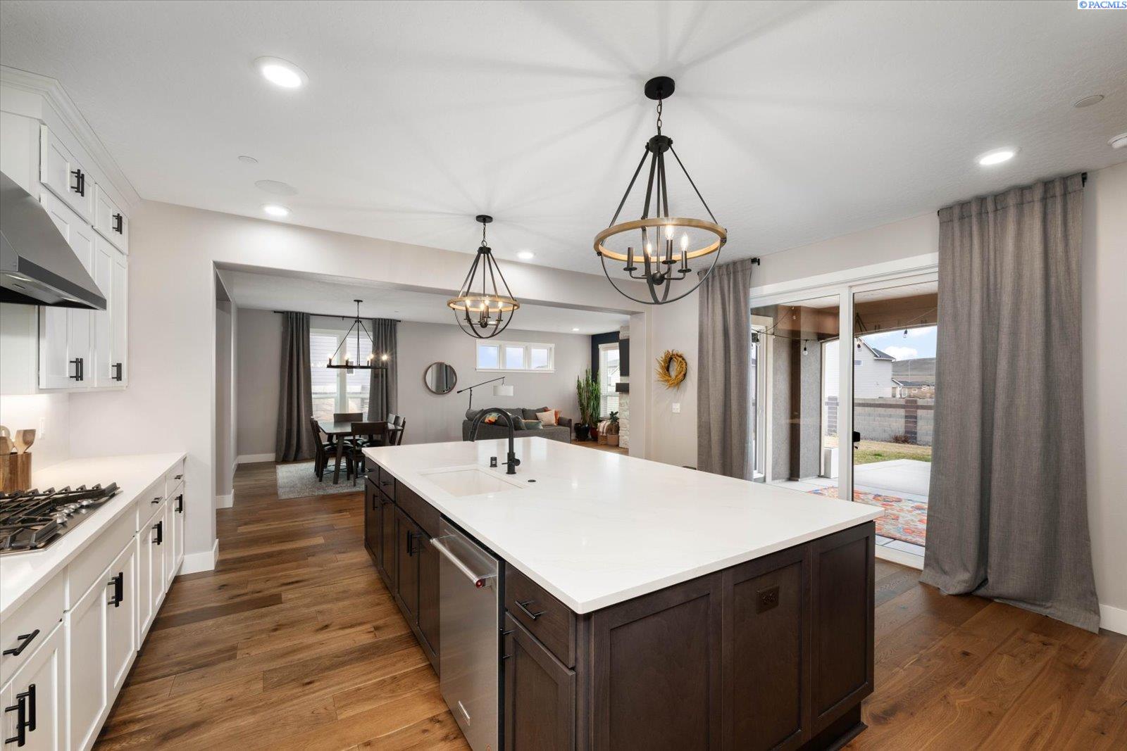 4259 Potlatch