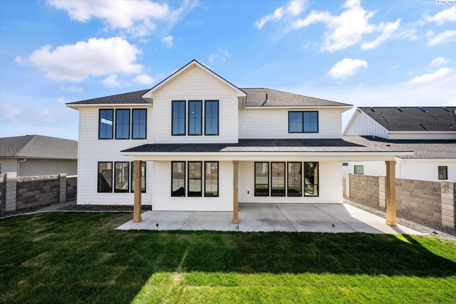 636 Lazio Way