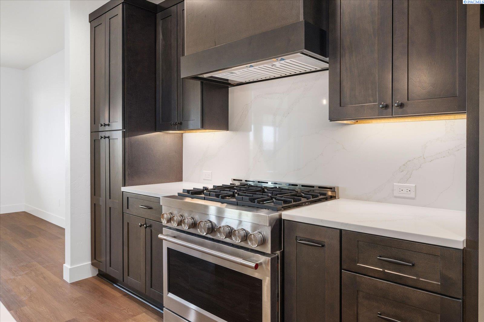 2377 Waterhill
