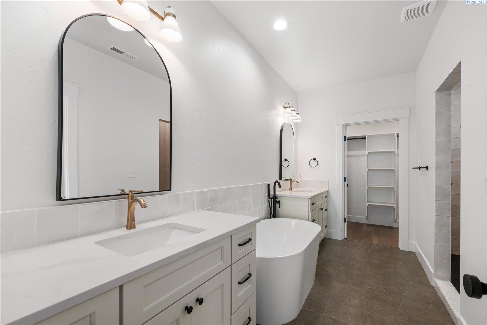 2377 Waterhill