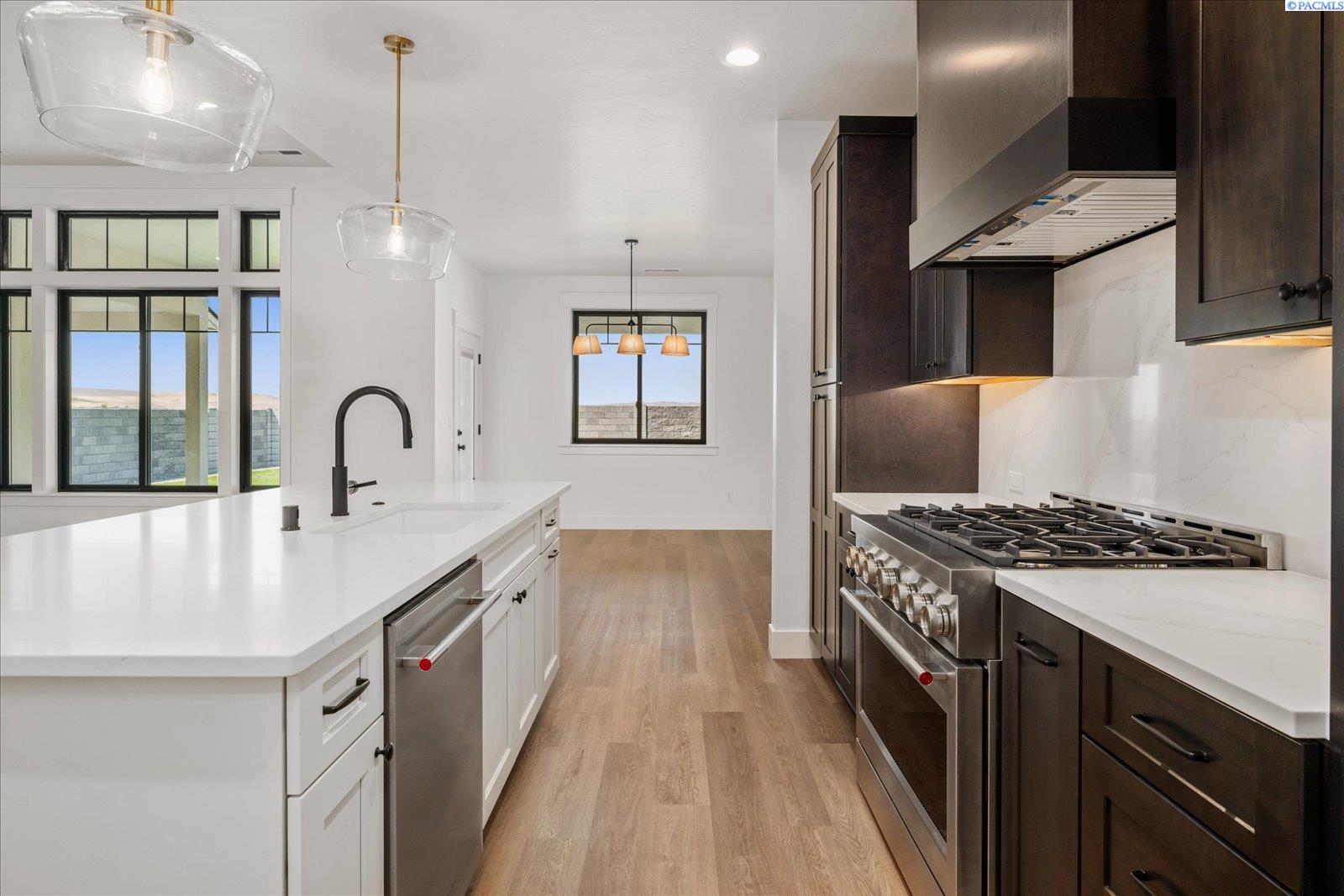 2377 Waterhill