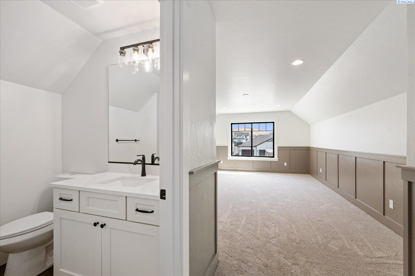 2377 Waterhill