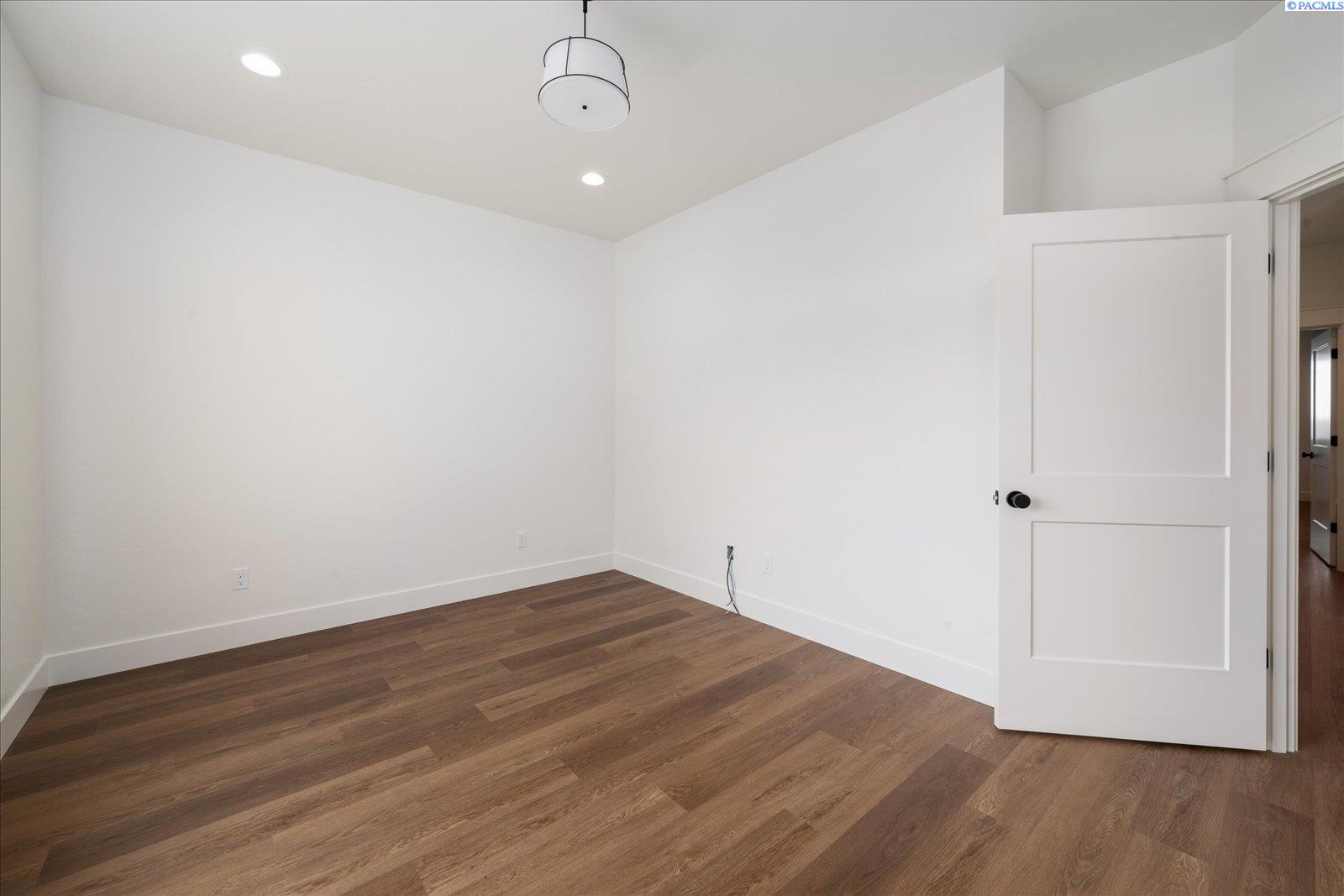2377 Waterhill