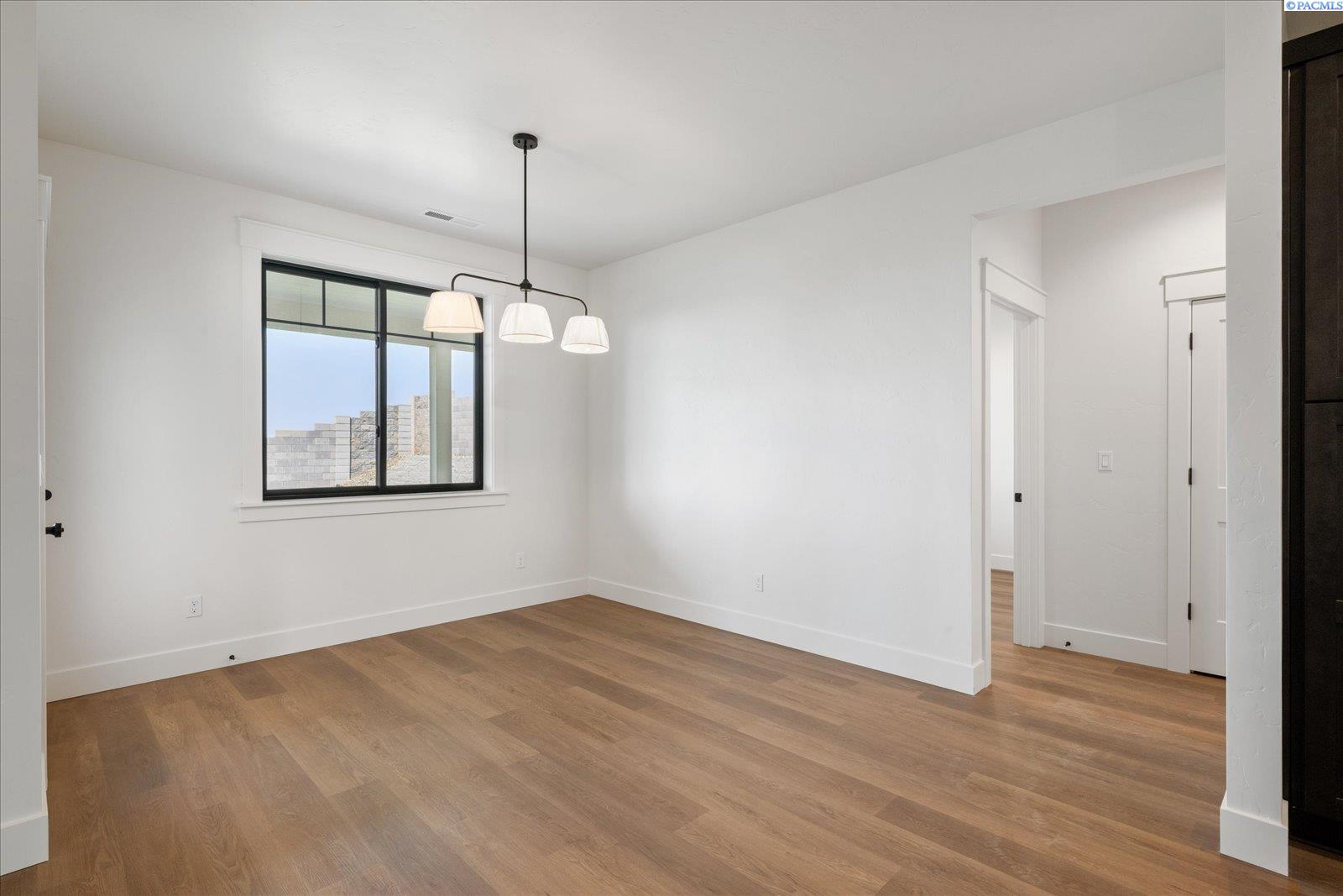 2377 Waterhill