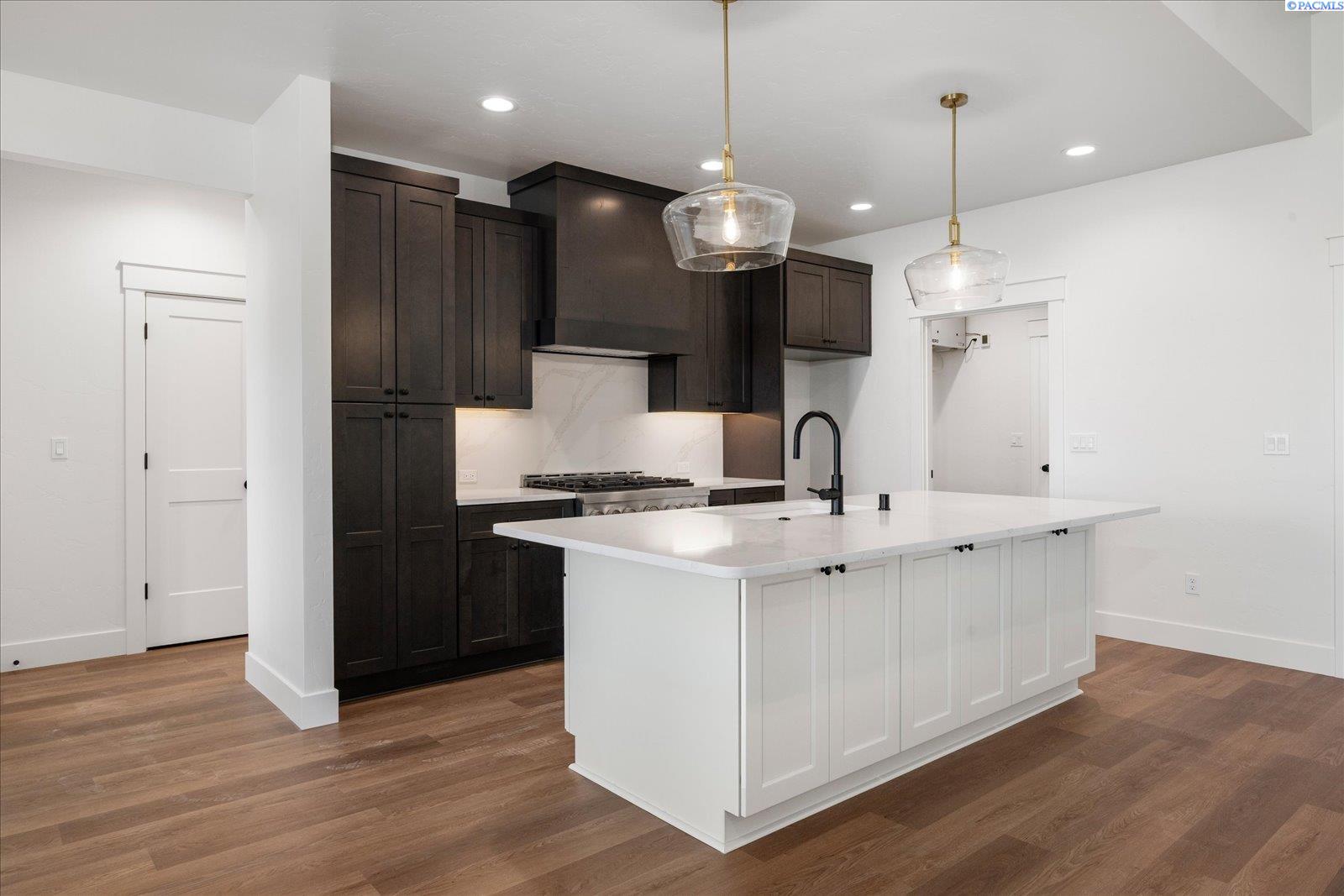 2377 Waterhill