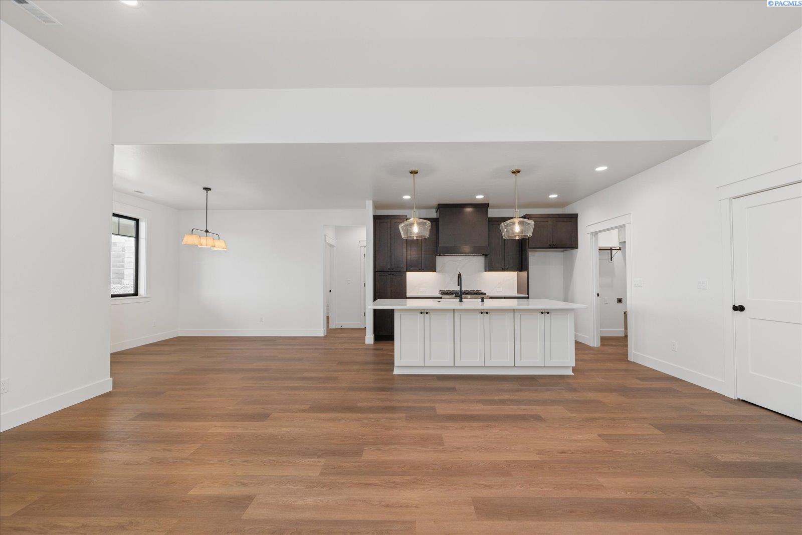 2377 Waterhill