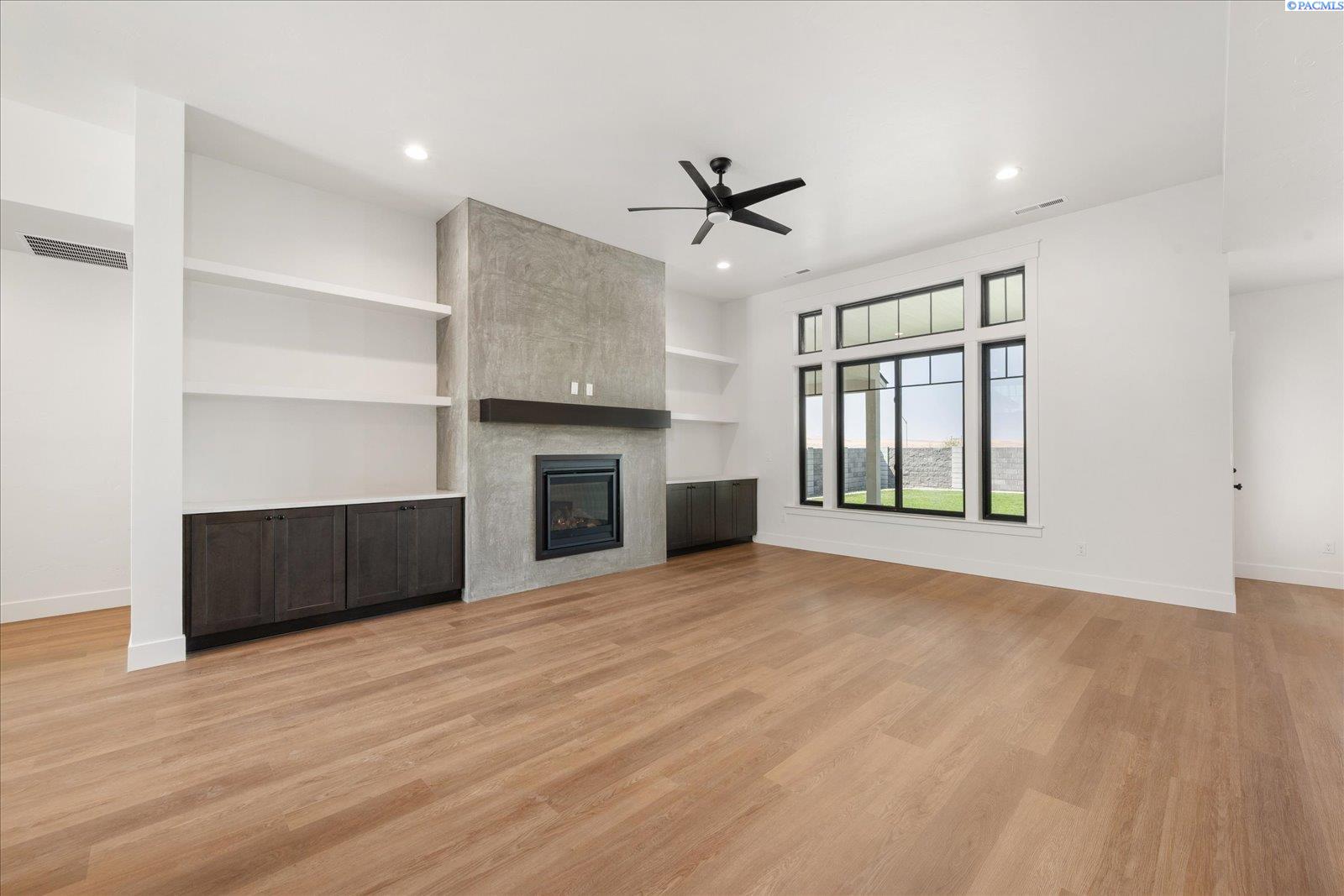 2377 Waterhill
