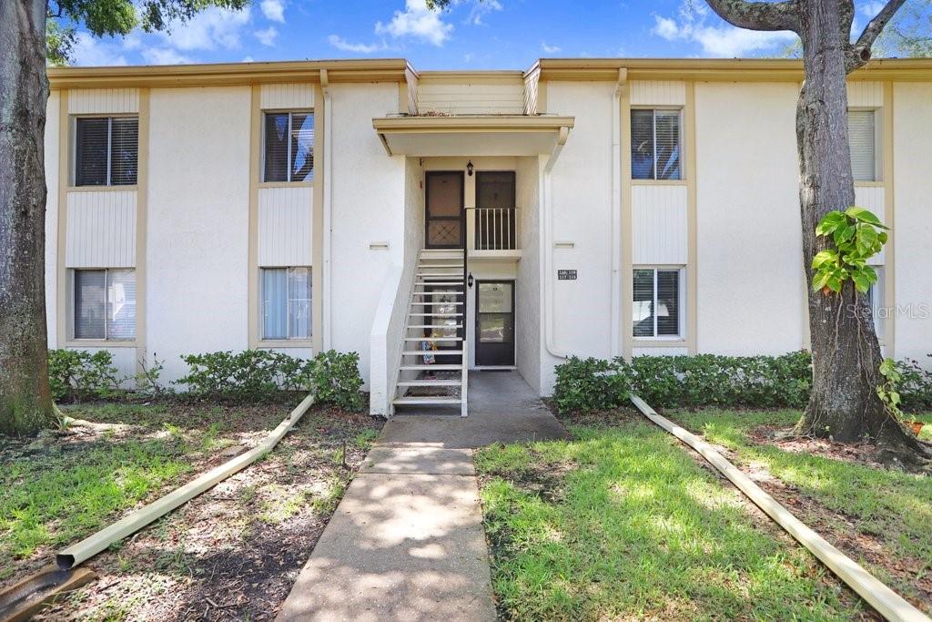 108 PINE CT