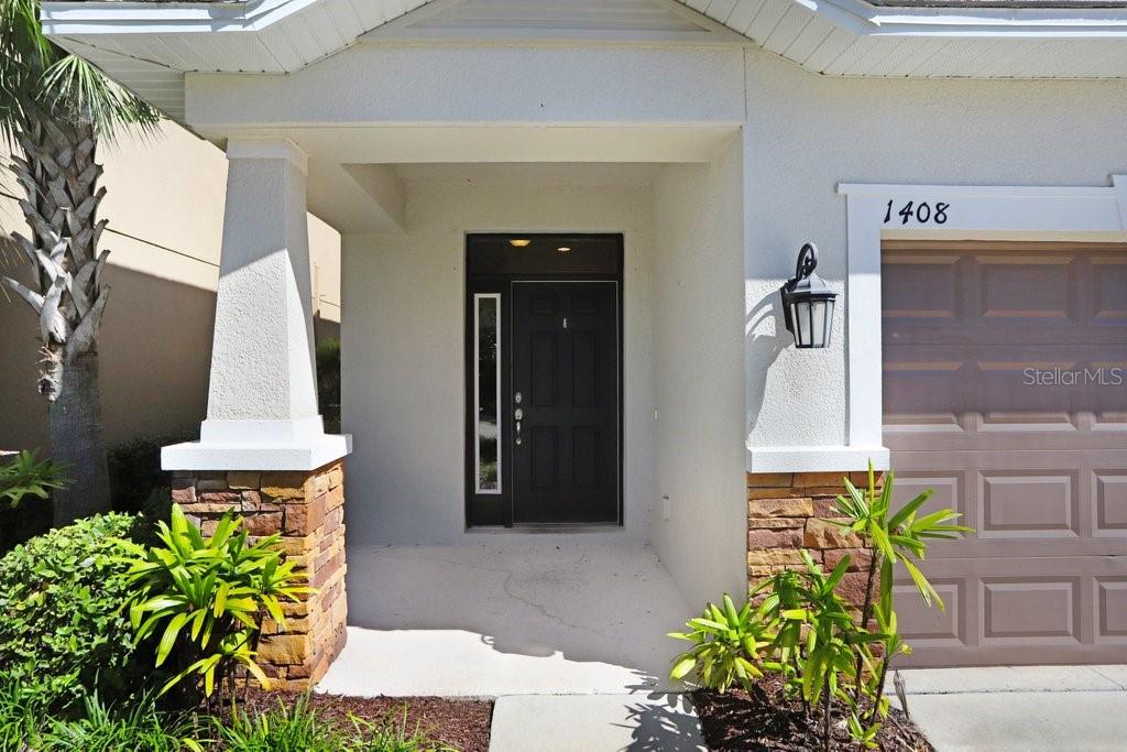 1408 SYRAH DR
